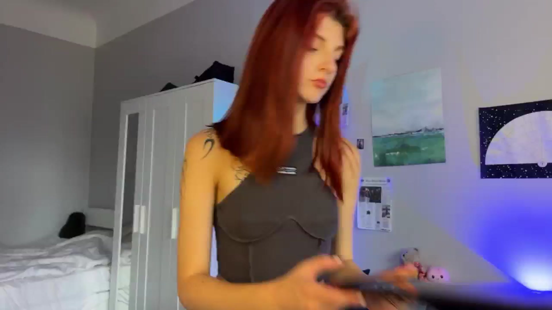 Gallery image thumbnail from BellaCute__'s myfreecams stream on, 08/23/2024, 08:34 image 13 of 20
