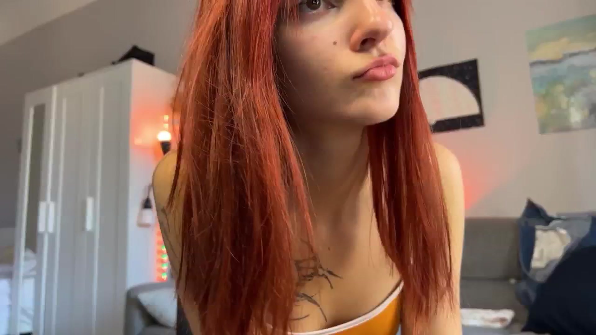 Gallery image thumbnail from BellaCute__'s myfreecams stream on, 08/28/2024, 08:18 image 10 of 20