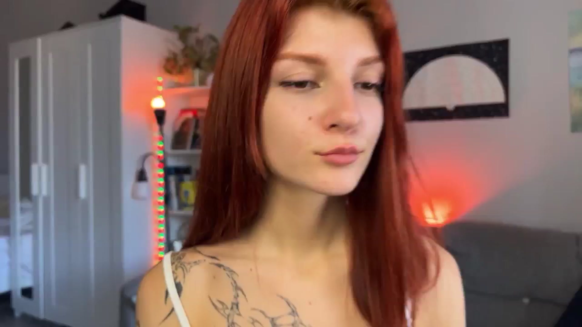 Gallery image thumbnail from BellaCute__'s myfreecams stream on, 08/28/2024, 08:18 image 5 of 20