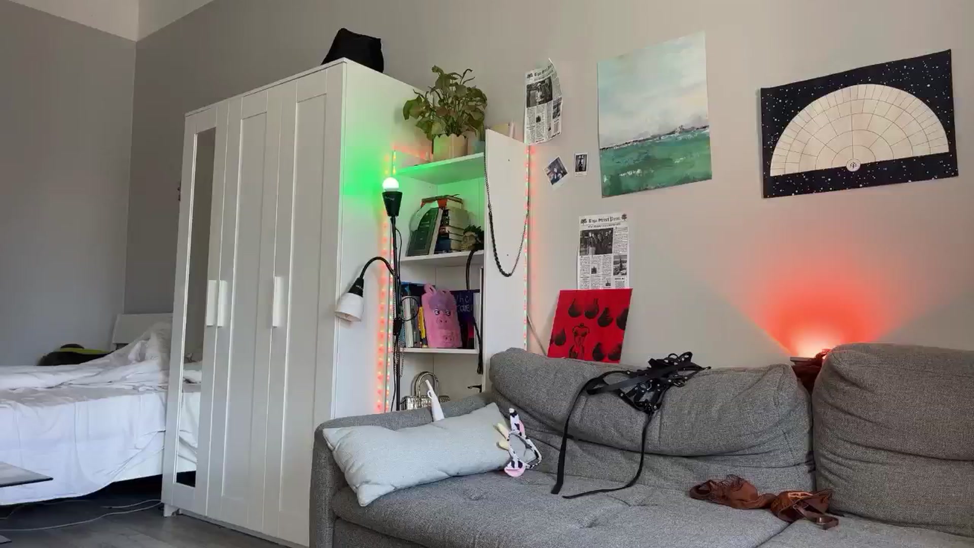 Gallery image thumbnail from BellaCute__'s myfreecams stream on, 09/05/2024, 09:52 image 15 of 20