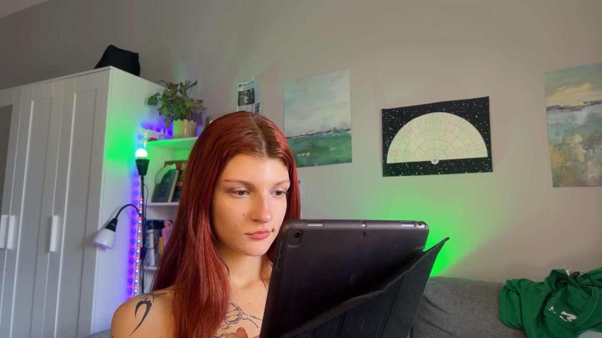 Gallery image thumbnail from BellaCute__'s myfreecams stream on, 09/07/2024, 10:31 image 19 of 20