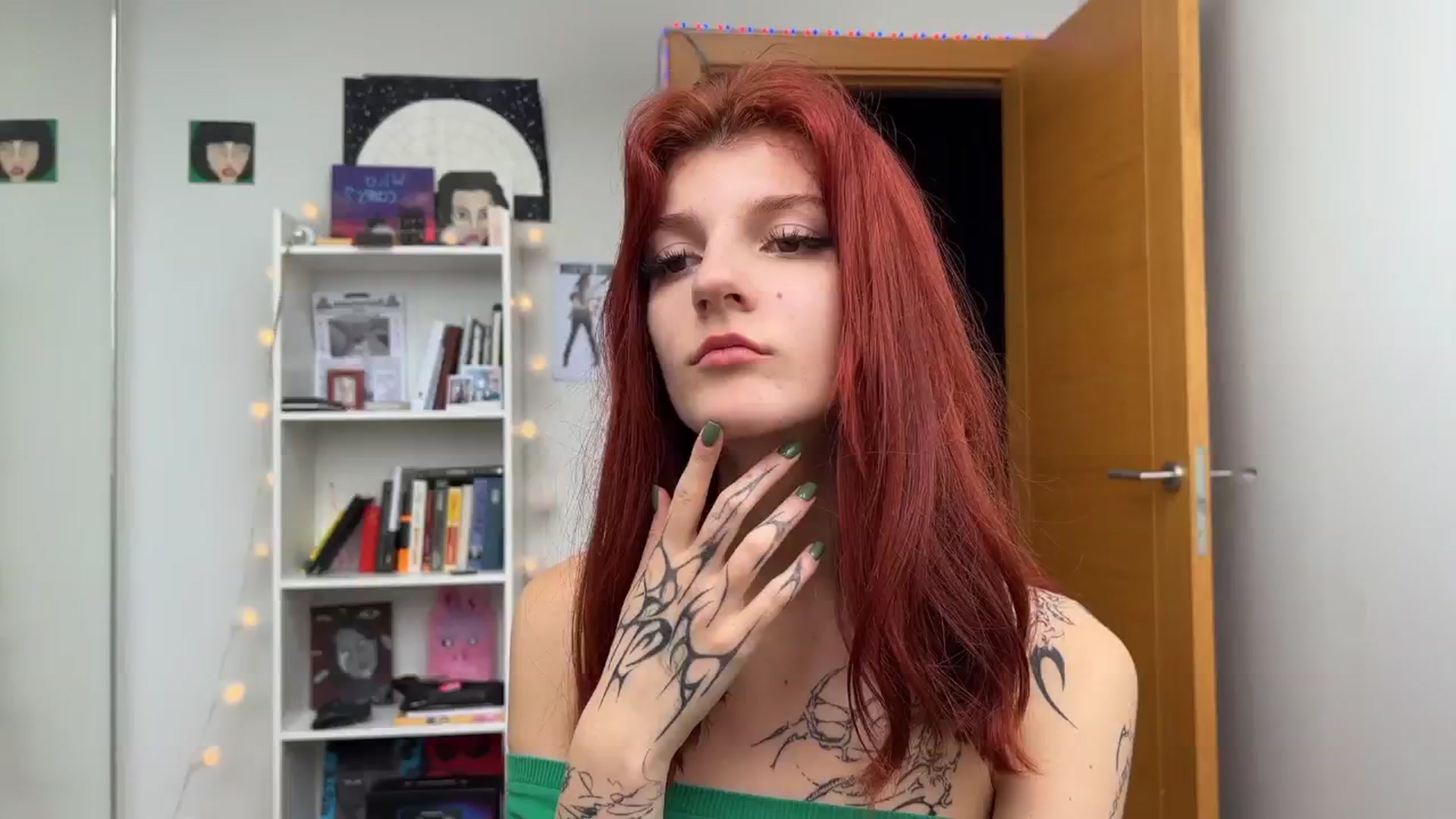 Gallery image thumbnail from BellaCute__'s myfreecams stream on, 09/27/2024, 11:01 image 6 of 20