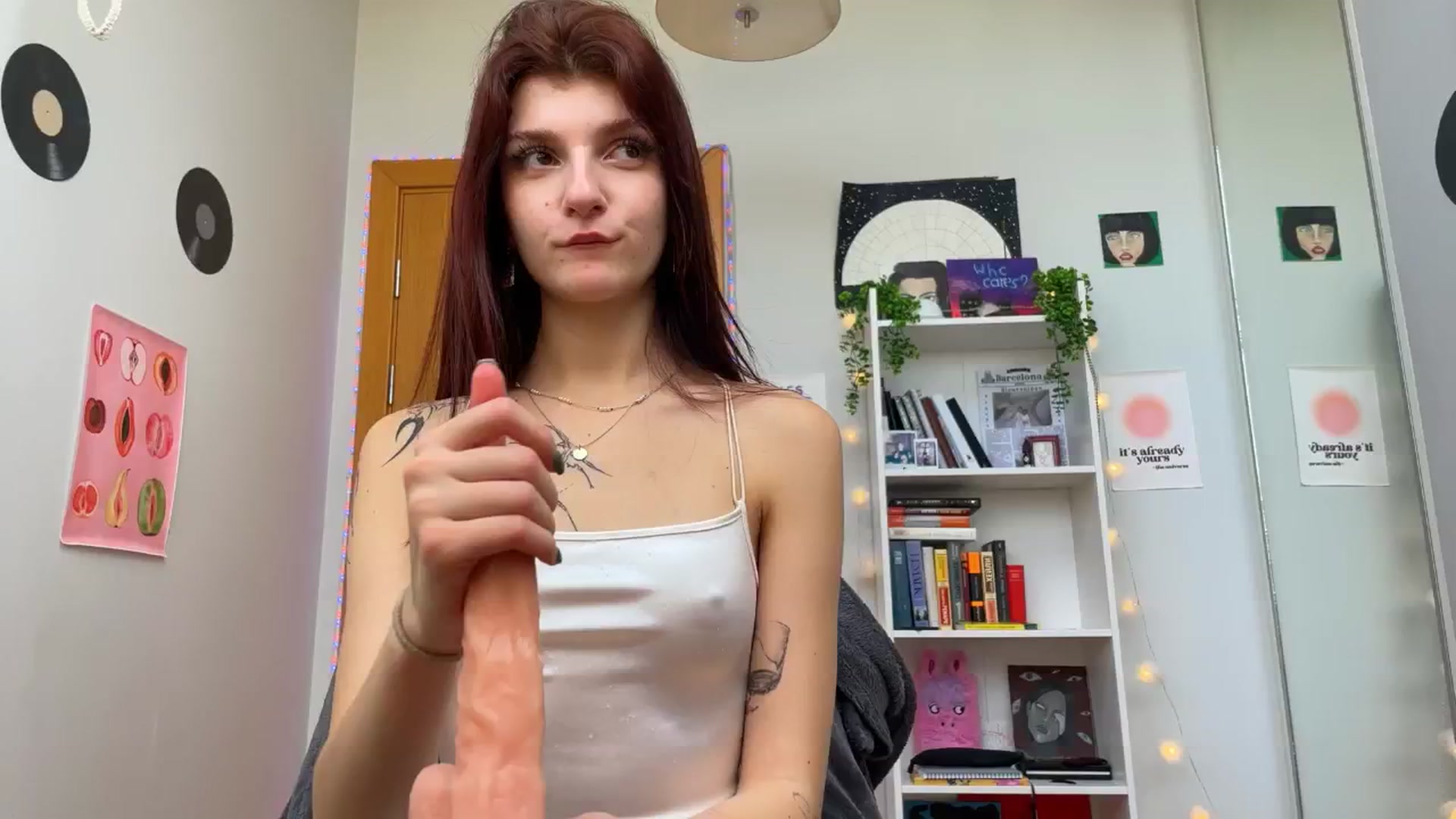 Gallery image thumbnail from BellaCute__'s myfreecams stream on, 10/15/2024, 10:11 image 6 of 20