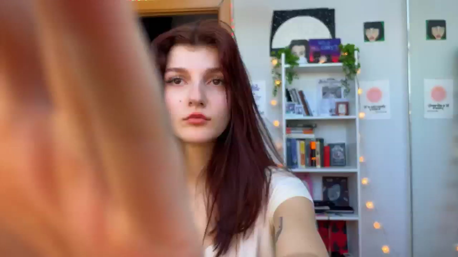 Gallery image thumbnail from BellaCute__'s myfreecams stream on, 10/18/2024, 10:09 image 14 of 20