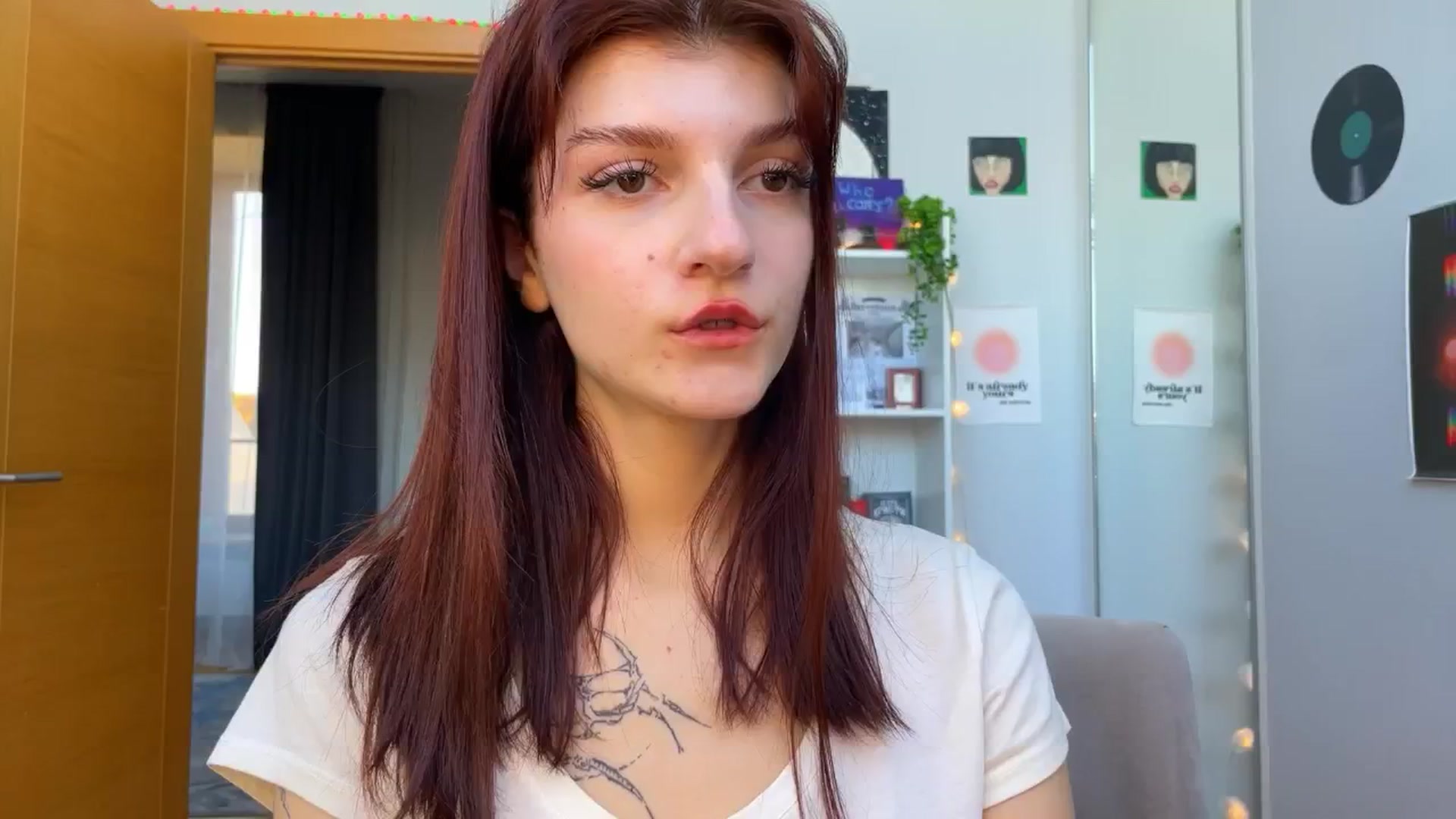 Gallery image thumbnail from BellaCute__'s myfreecams stream on, 10/18/2024, 10:09 image 13 of 20