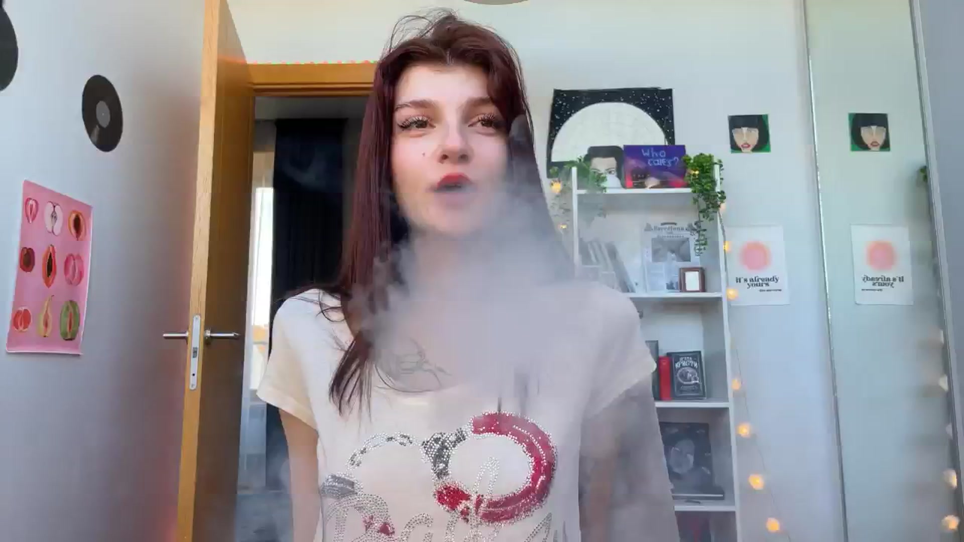 Gallery image thumbnail from BellaCute__'s myfreecams stream on, 10/18/2024, 10:09 image 7 of 20