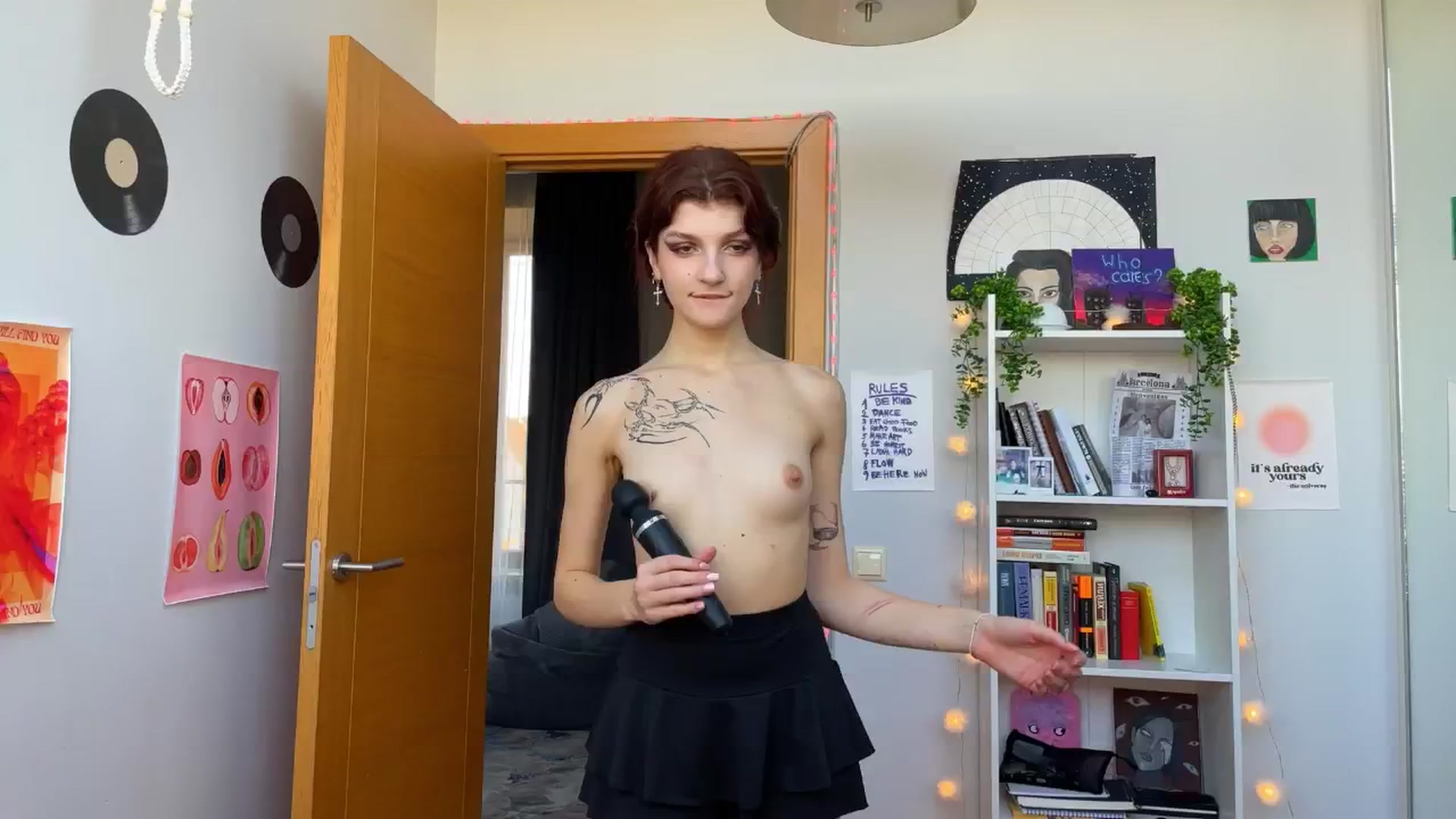 Gallery image thumbnail from BellaCute__'s myfreecams stream on, 10/20/2024, 09:10 image 5 of 20