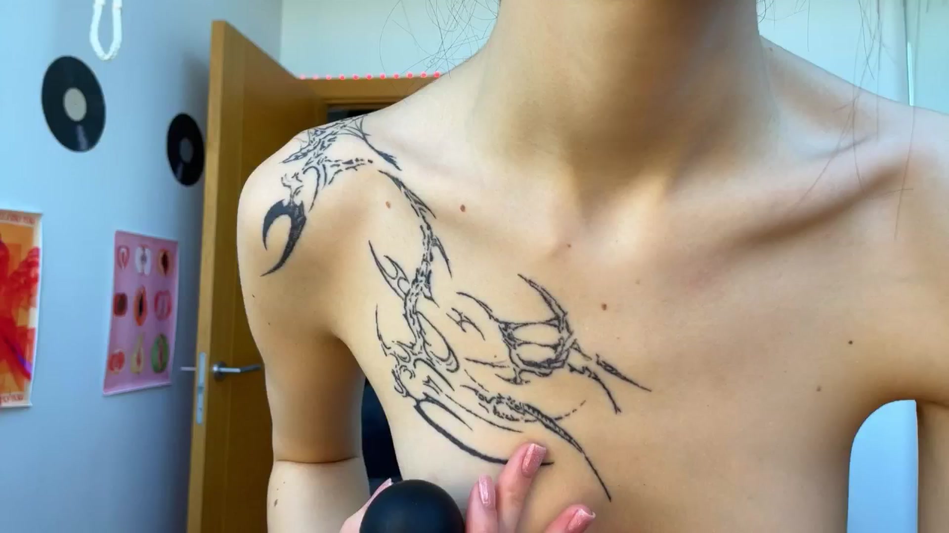 Gallery image thumbnail from BellaCute__'s myfreecams stream on, 10/20/2024, 09:10 image 6 of 20