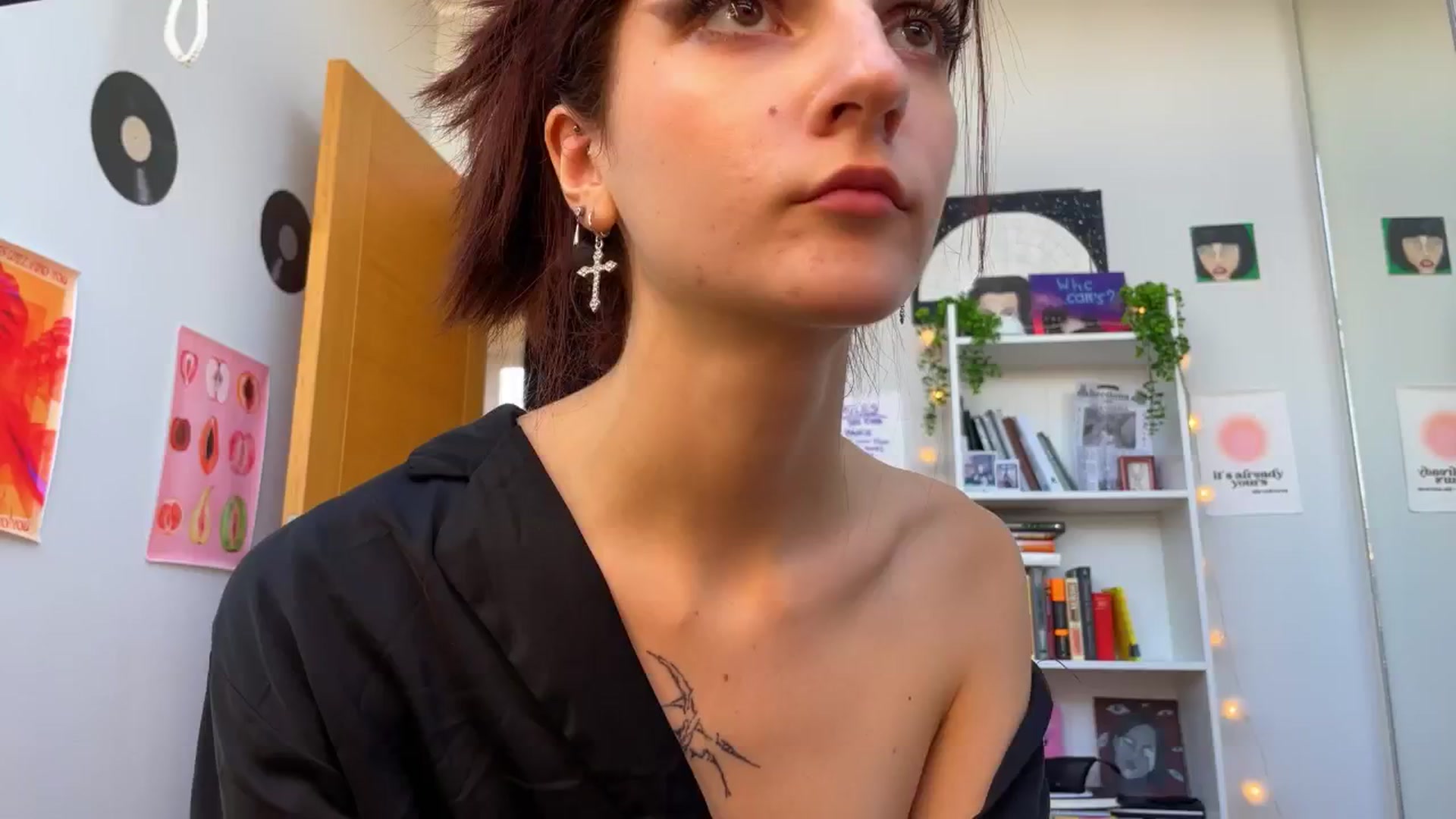 Gallery image thumbnail from BellaCute__'s myfreecams stream on, 10/20/2024, 09:10 image 13 of 20