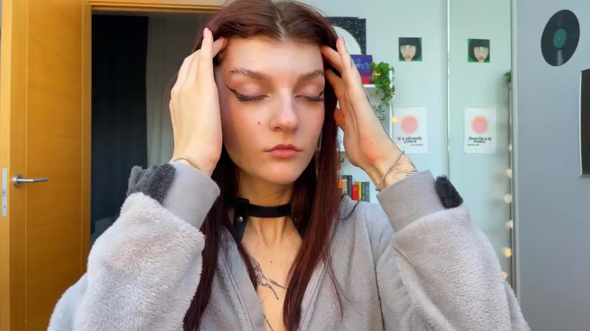Gallery image thumbnail from BellaCute__'s myfreecams stream on, 10/23/2024, 08:34 image 1 of 20