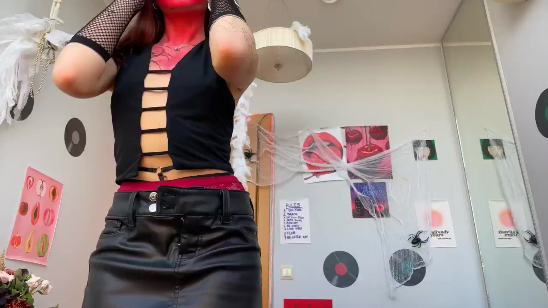 Gallery image thumbnail from BellaCute__'s myfreecams stream on, 10/29/2024, 07:21 image 14 of 20
