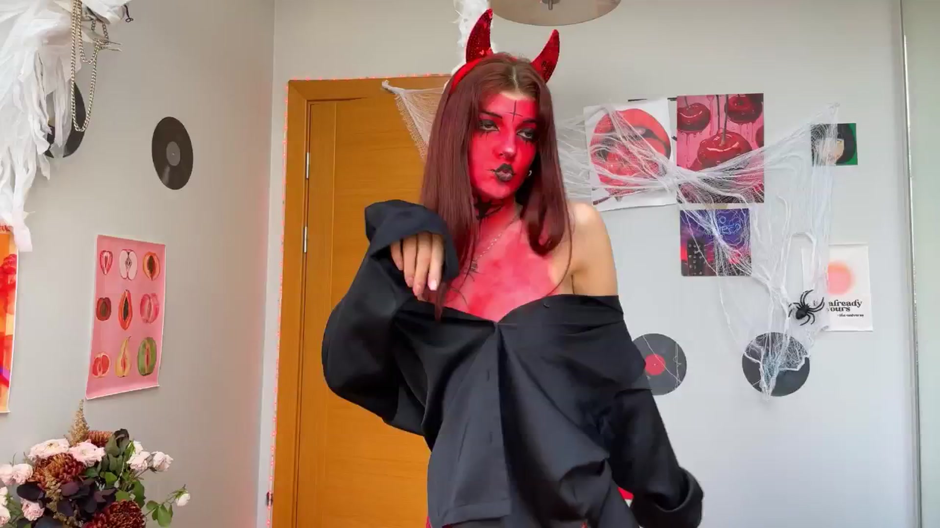 Gallery image thumbnail from BellaCute__'s myfreecams stream on, 10/29/2024, 10:11 image 2 of 20
