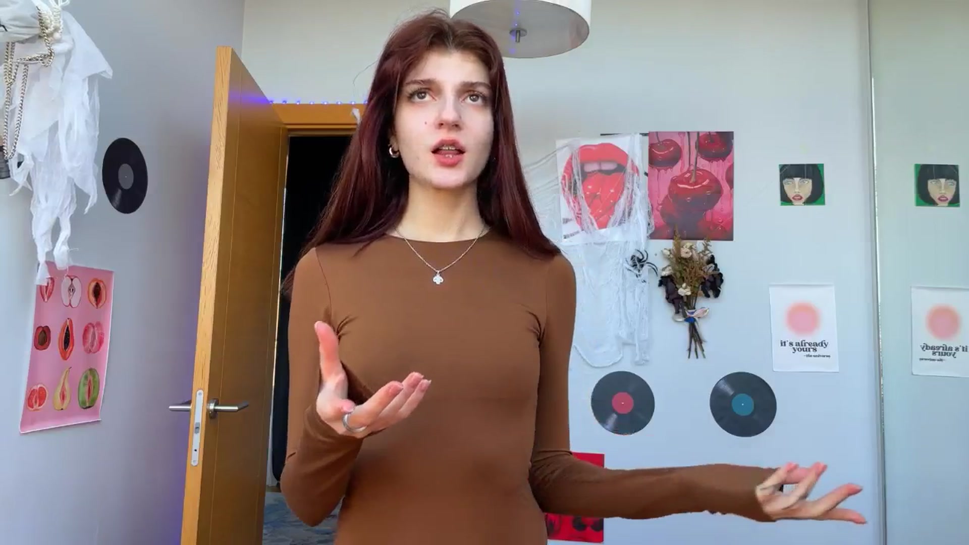 Gallery image thumbnail from BellaCute__'s myfreecams stream on, 11/04/2024, 12:06 image 8 of 20
