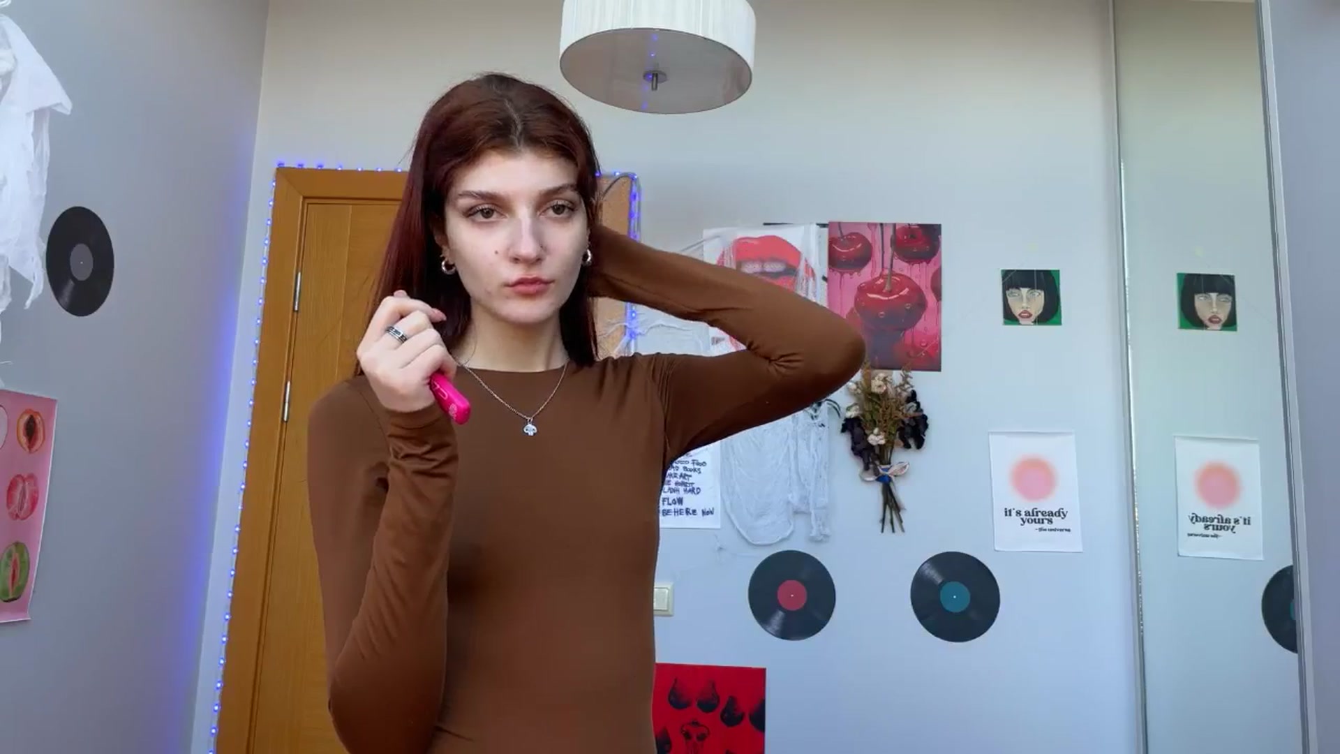 Gallery image thumbnail from BellaCute__'s myfreecams stream on, 11/04/2024, 12:06 image 7 of 20