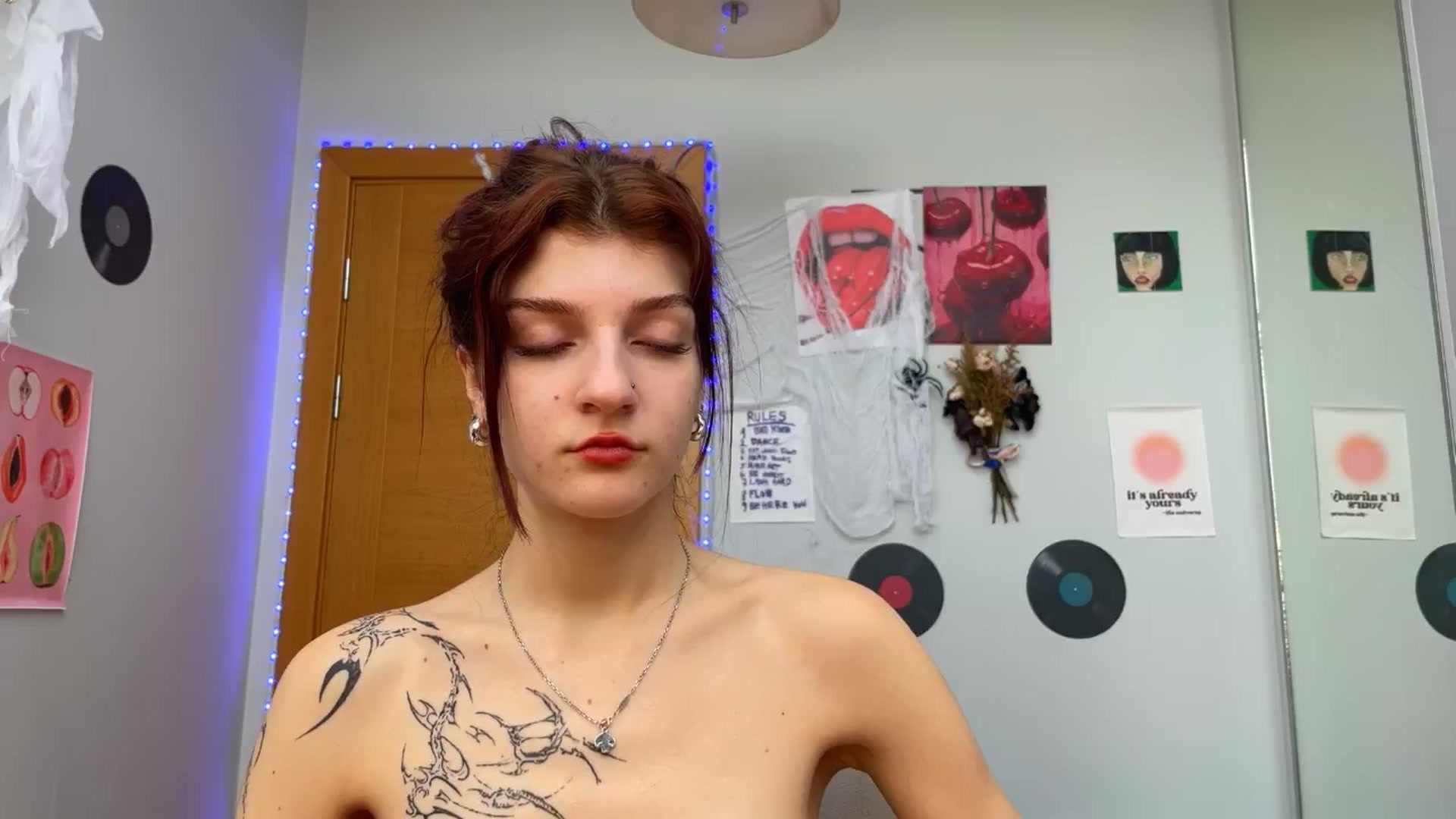 Gallery image thumbnail from BellaCute__'s myfreecams stream on, 11/05/2024, 10:41 image 14 of 20