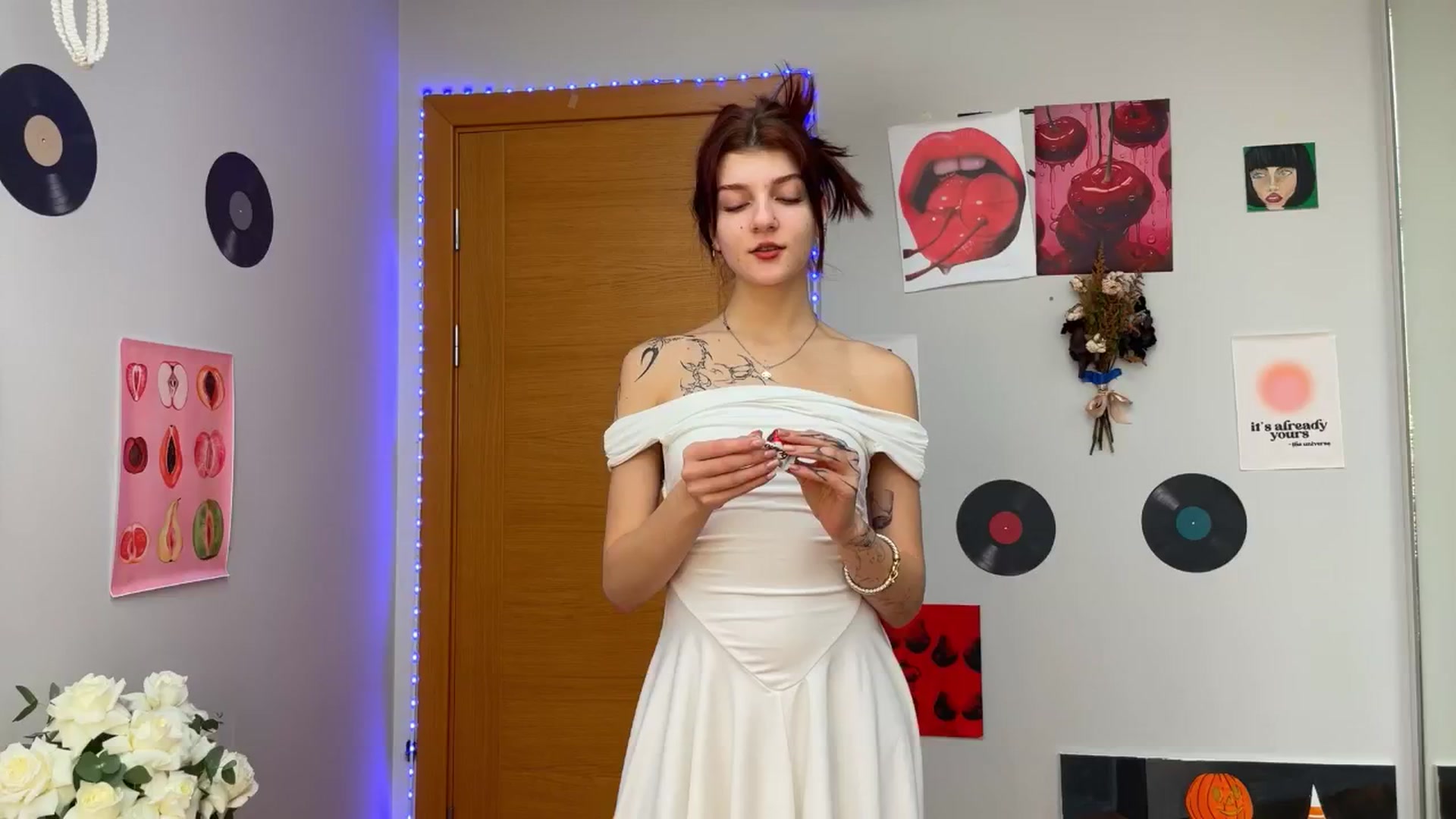 Gallery image thumbnail from BellaCute__'s myfreecams stream on, 11/07/2024, 09:48 image 1 of 20