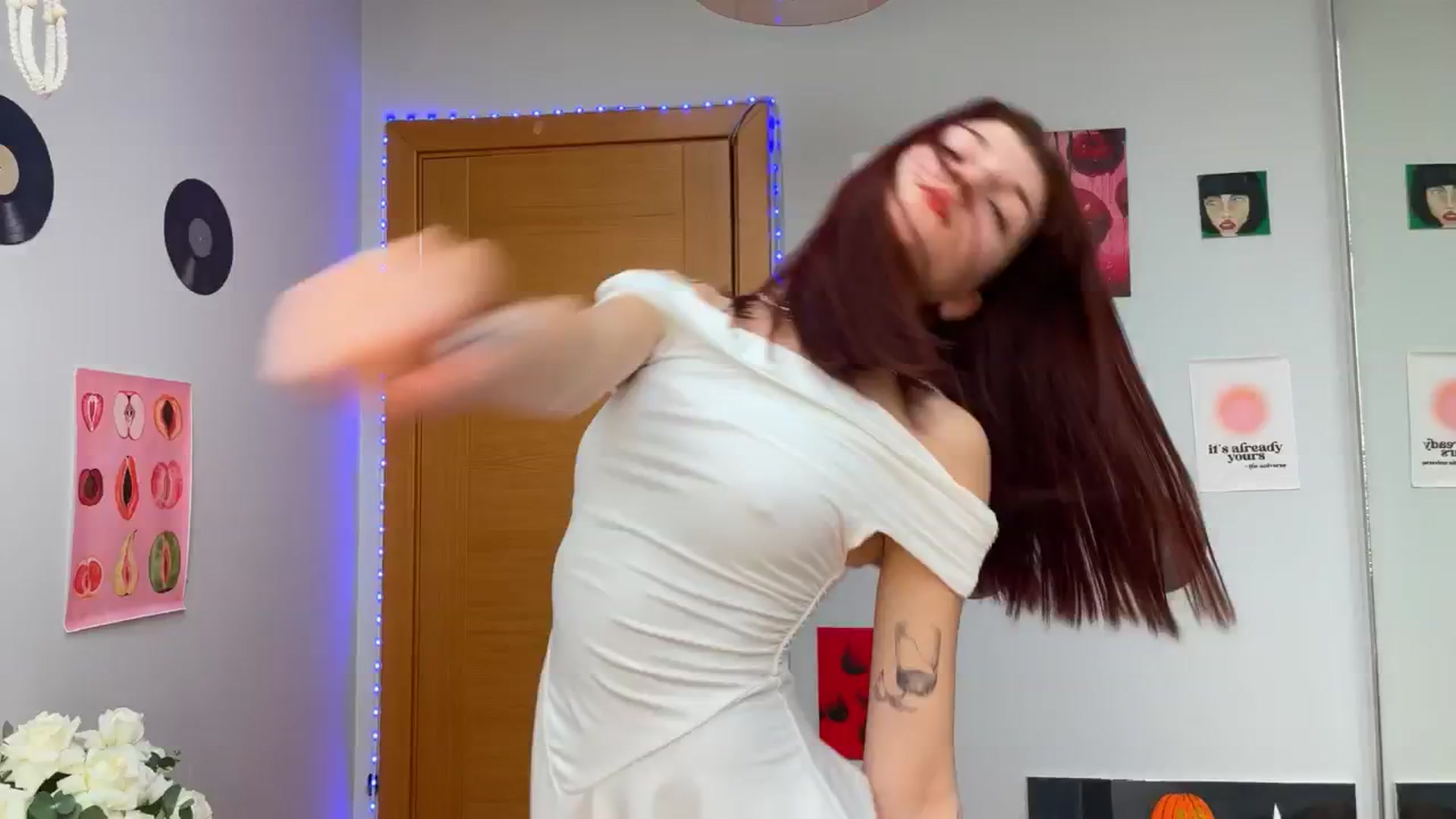 Gallery image thumbnail from BellaCute__'s myfreecams stream on, 11/07/2024, 09:48 image 3 of 20