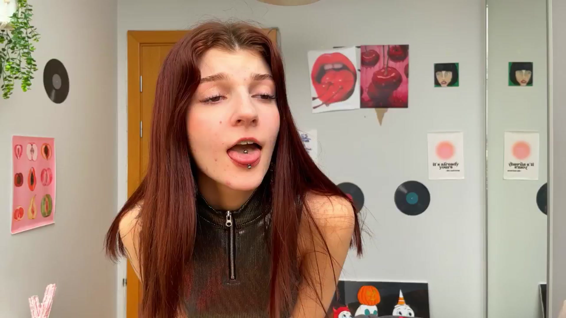 Gallery image thumbnail from BellaCute__'s myfreecams stream on, 11/09/2024, 09:31 image 15 of 20