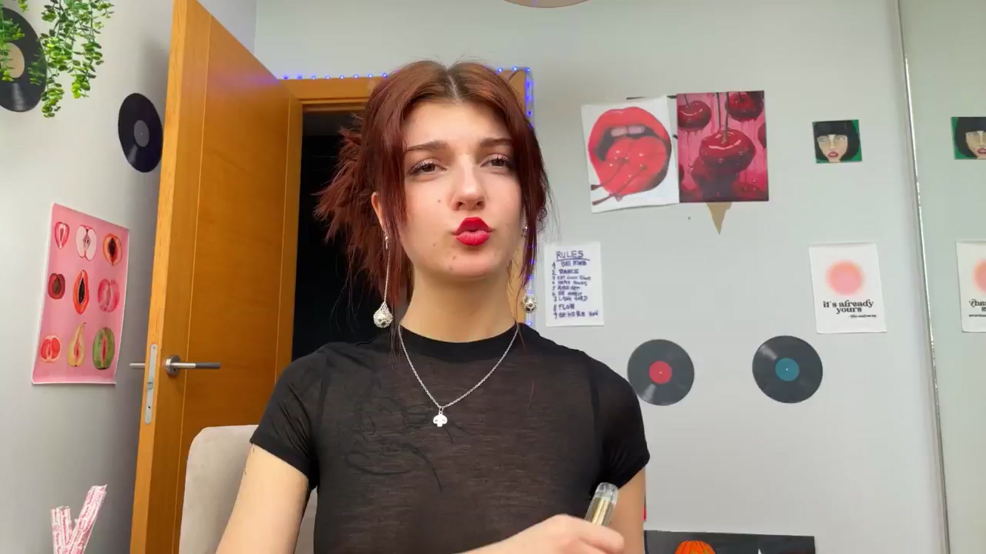 Gallery image thumbnail from BellaCute__'s myfreecams stream on, 11/15/2024, 11:04 image 8 of 20
