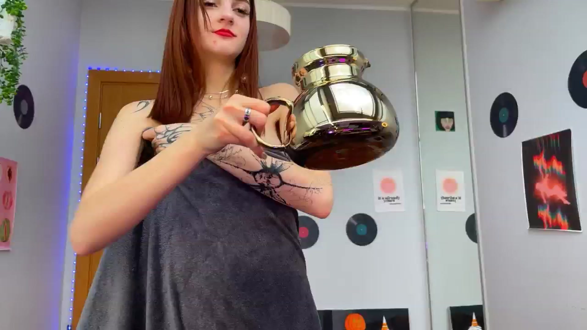 Gallery image thumbnail from BellaCute__'s myfreecams stream on, 11/22/2024, 12:13 image 8 of 20