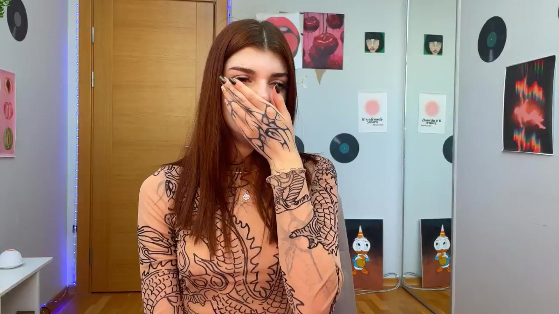Gallery image thumbnail from BellaCute__'s myfreecams stream on, 11/23/2024, 11:47 image 10 of 20