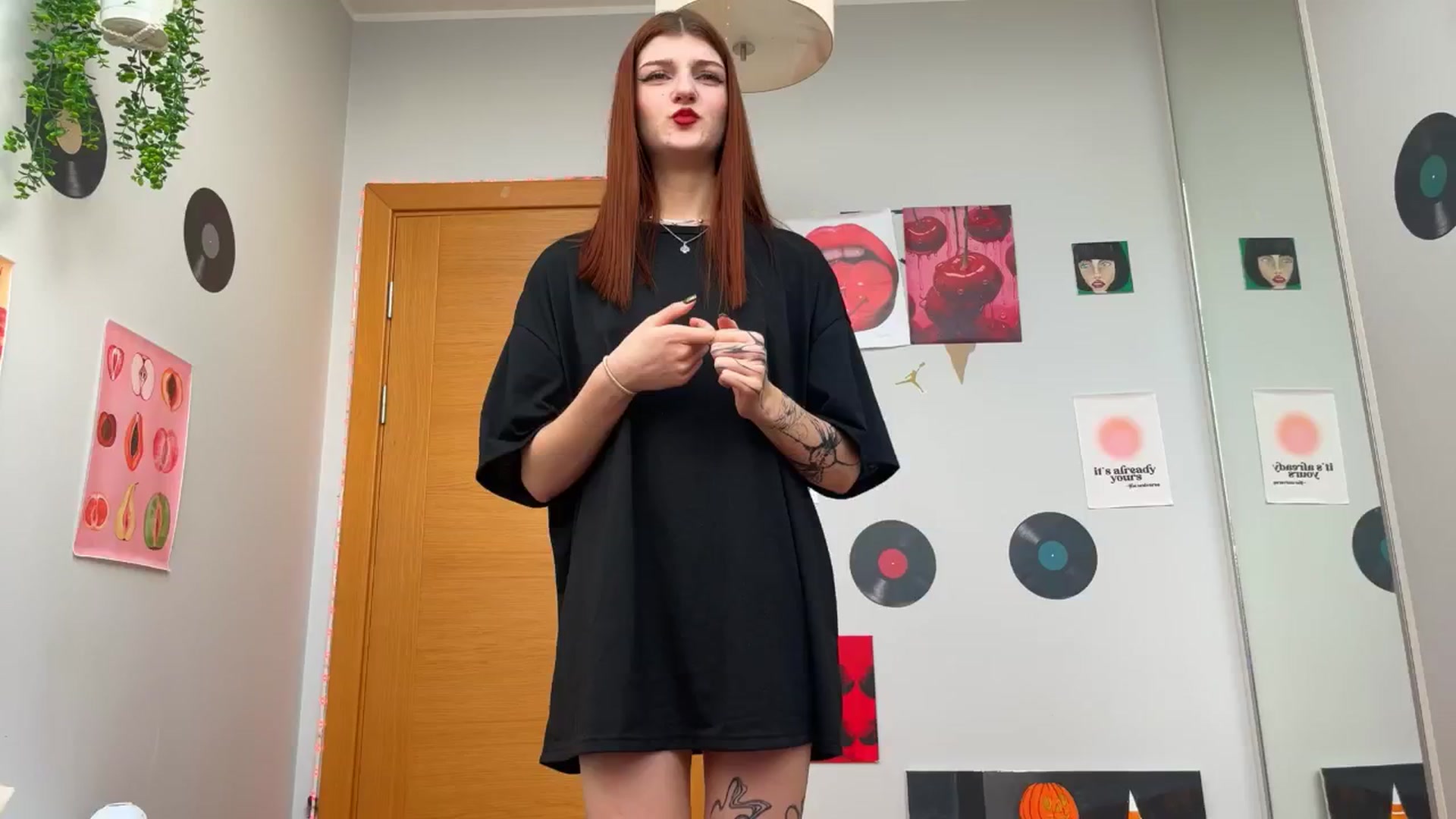 Gallery image thumbnail from BellaCute__'s myfreecams stream on, 11/24/2024, 11:16 image 13 of 20