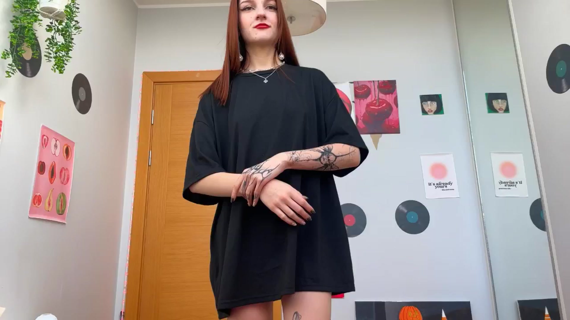 Gallery image thumbnail from BellaCute__'s myfreecams stream on, 11/24/2024, 11:16 image 17 of 20