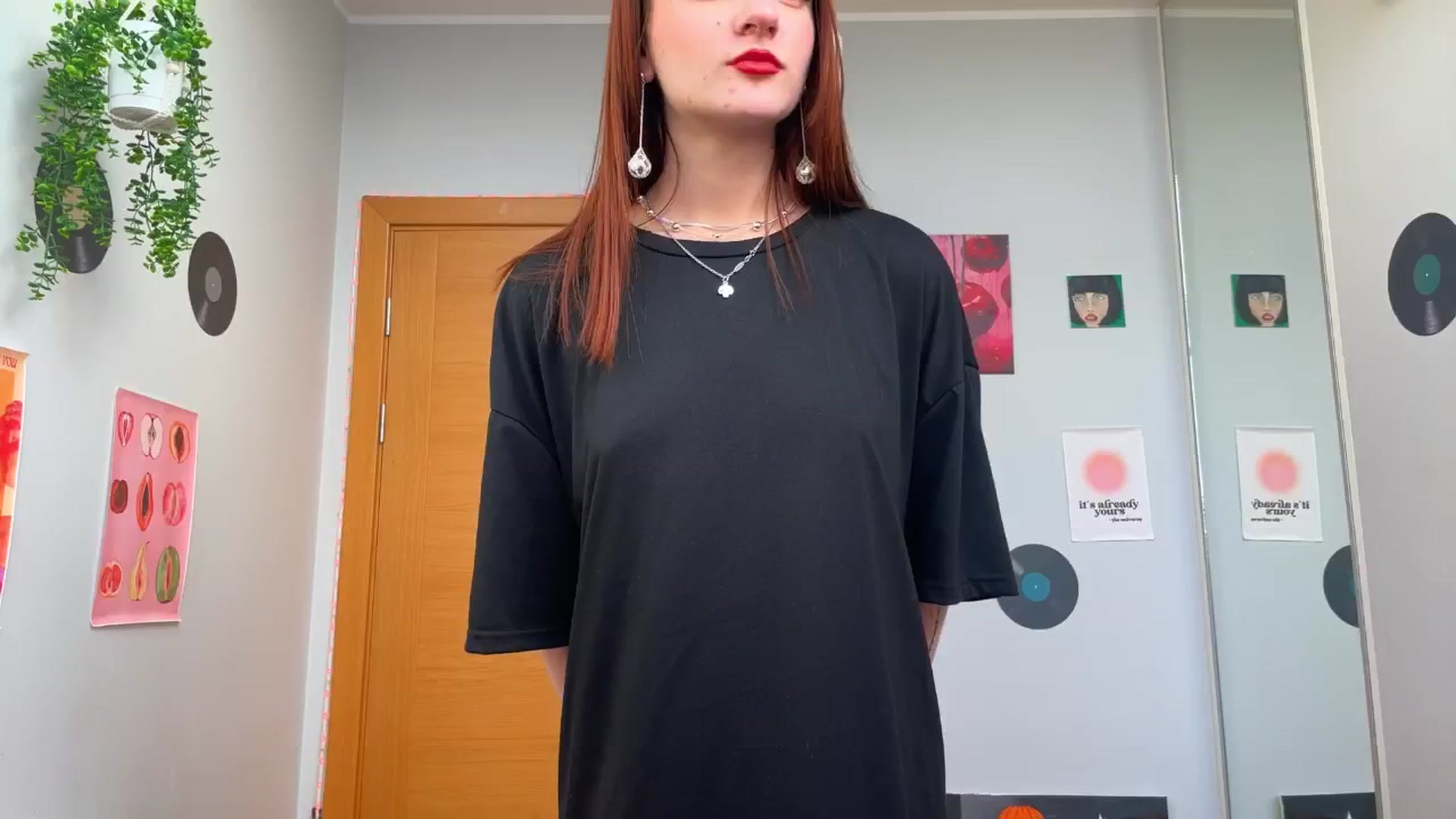 Gallery image thumbnail from BellaCute__'s myfreecams stream on, 11/24/2024, 12:30 image 7 of 20
