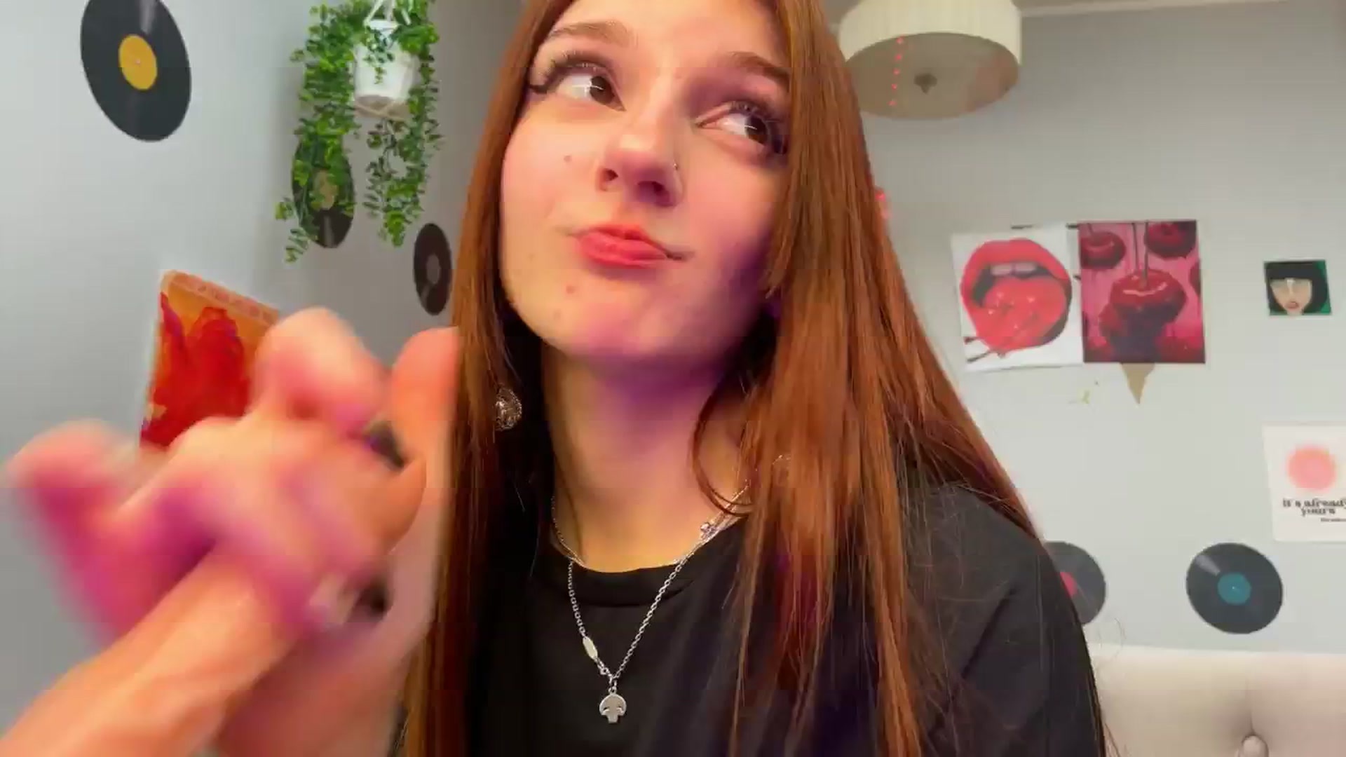 Gallery image thumbnail from BellaCute__'s myfreecams stream on, 11/25/2024, 08:31 image 10 of 20