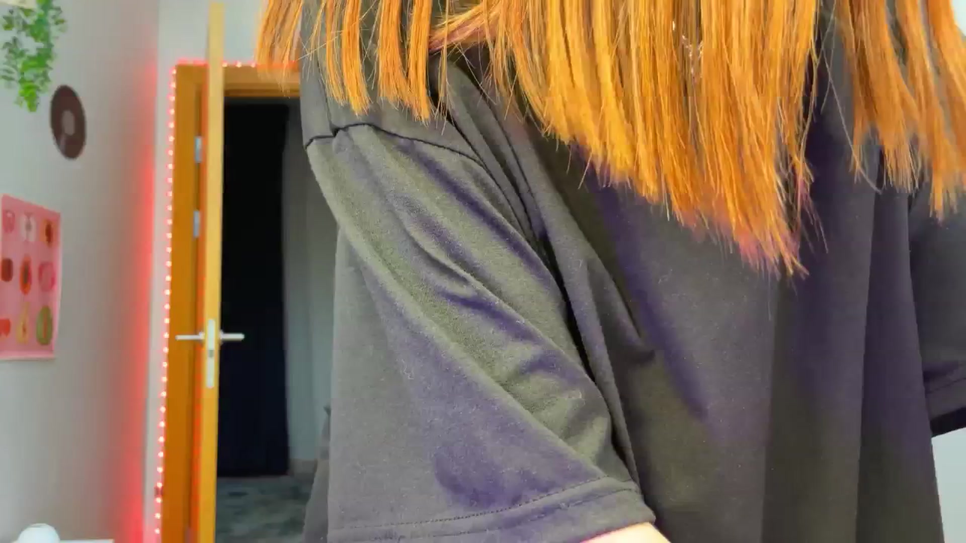 Gallery image thumbnail from BellaCute__'s myfreecams stream on, 11/25/2024, 08:31 image 1 of 20