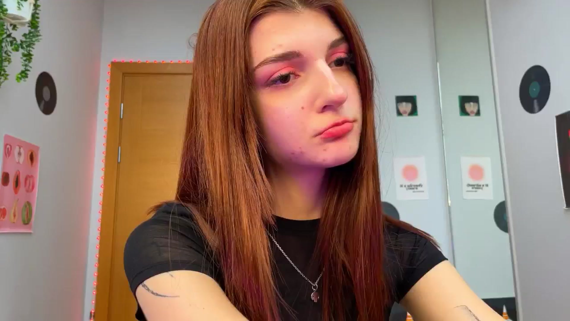 Gallery image thumbnail from BellaCute__'s myfreecams stream on, 11/28/2024, 09:48 image 7 of 20