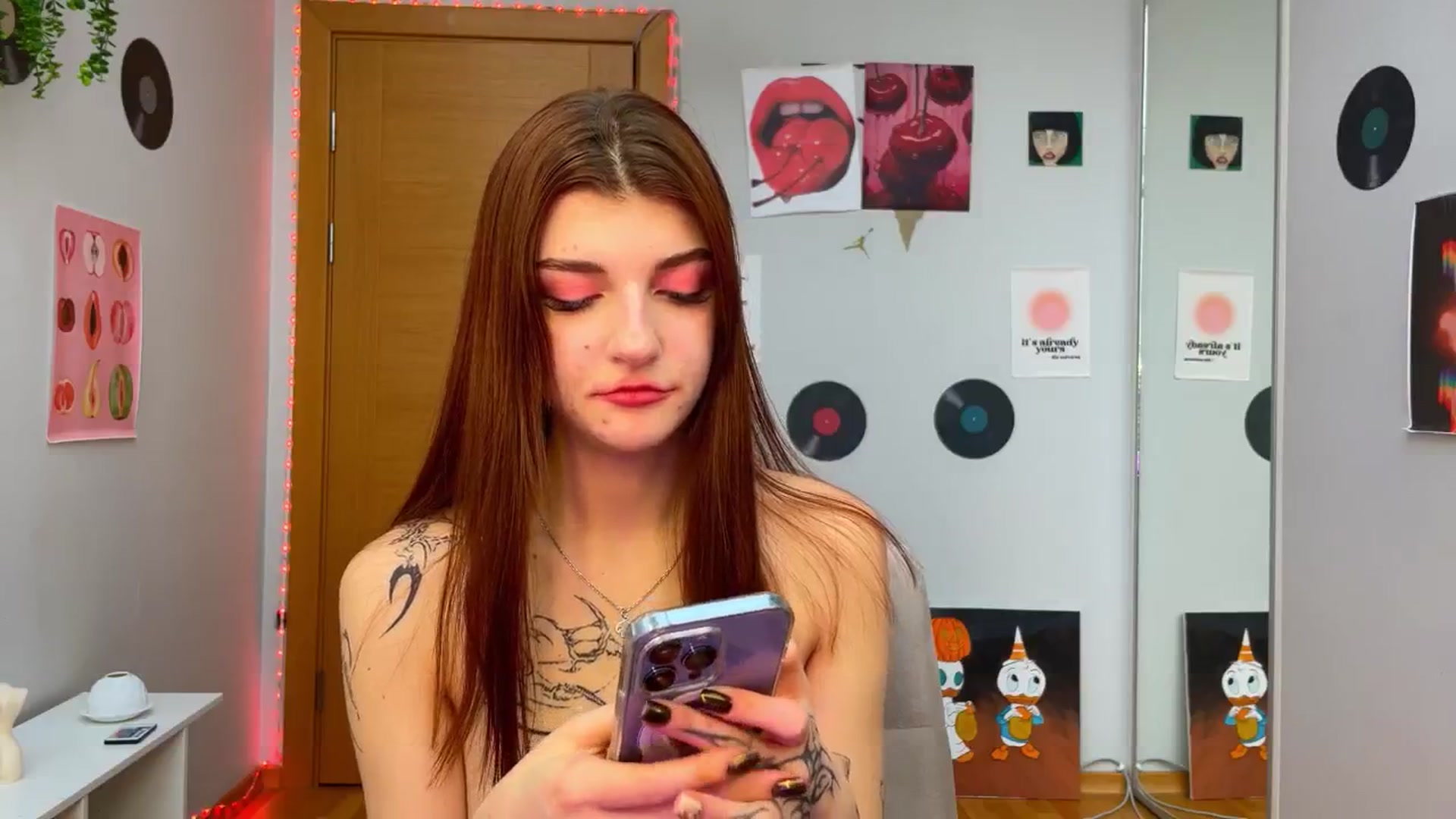 Gallery image thumbnail from BellaCute__'s myfreecams stream on, 11/28/2024, 11:49 image 4 of 20