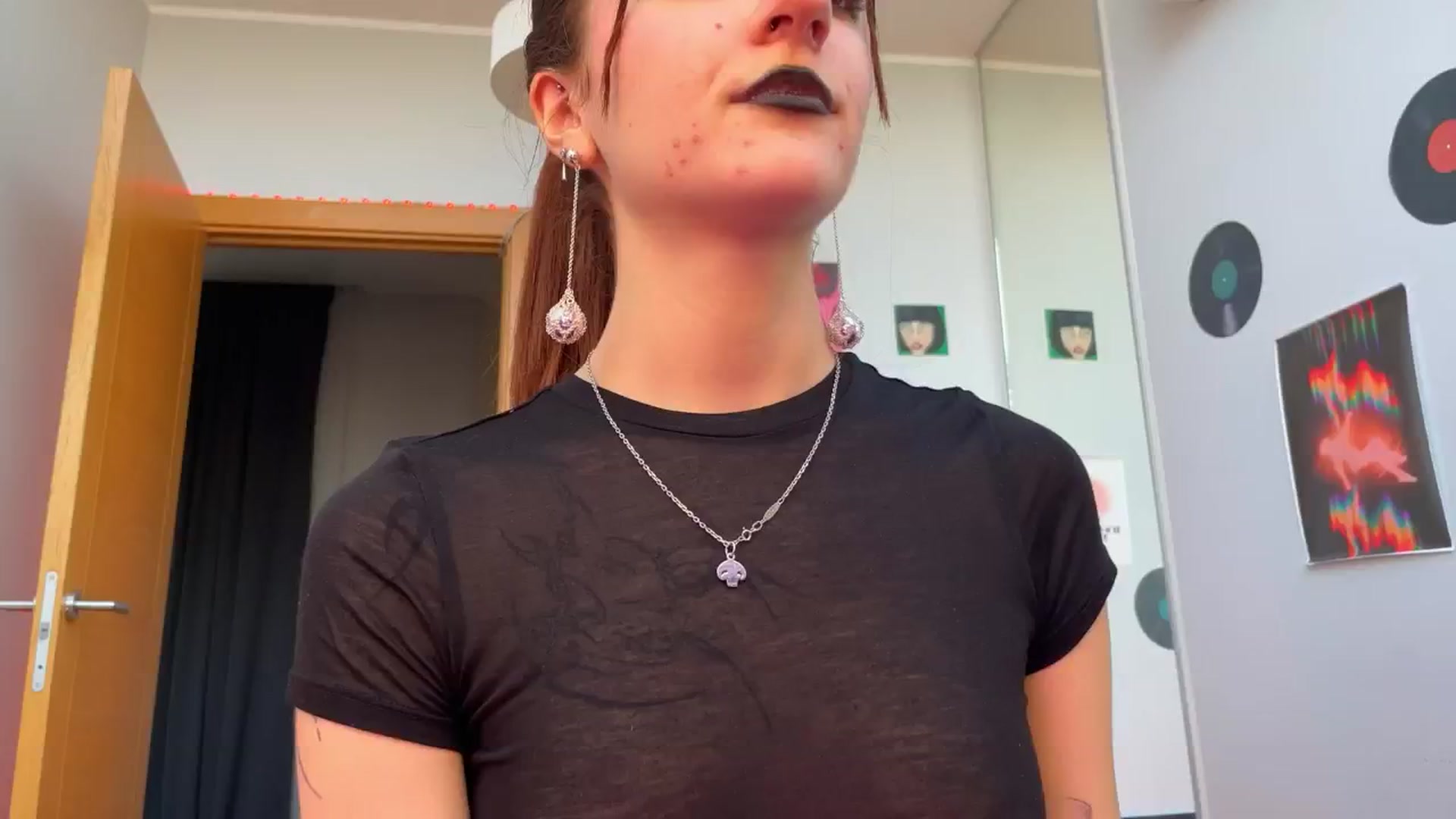 Gallery image thumbnail from BellaCute__'s myfreecams stream on, 11/29/2024, 09:39 image 12 of 20