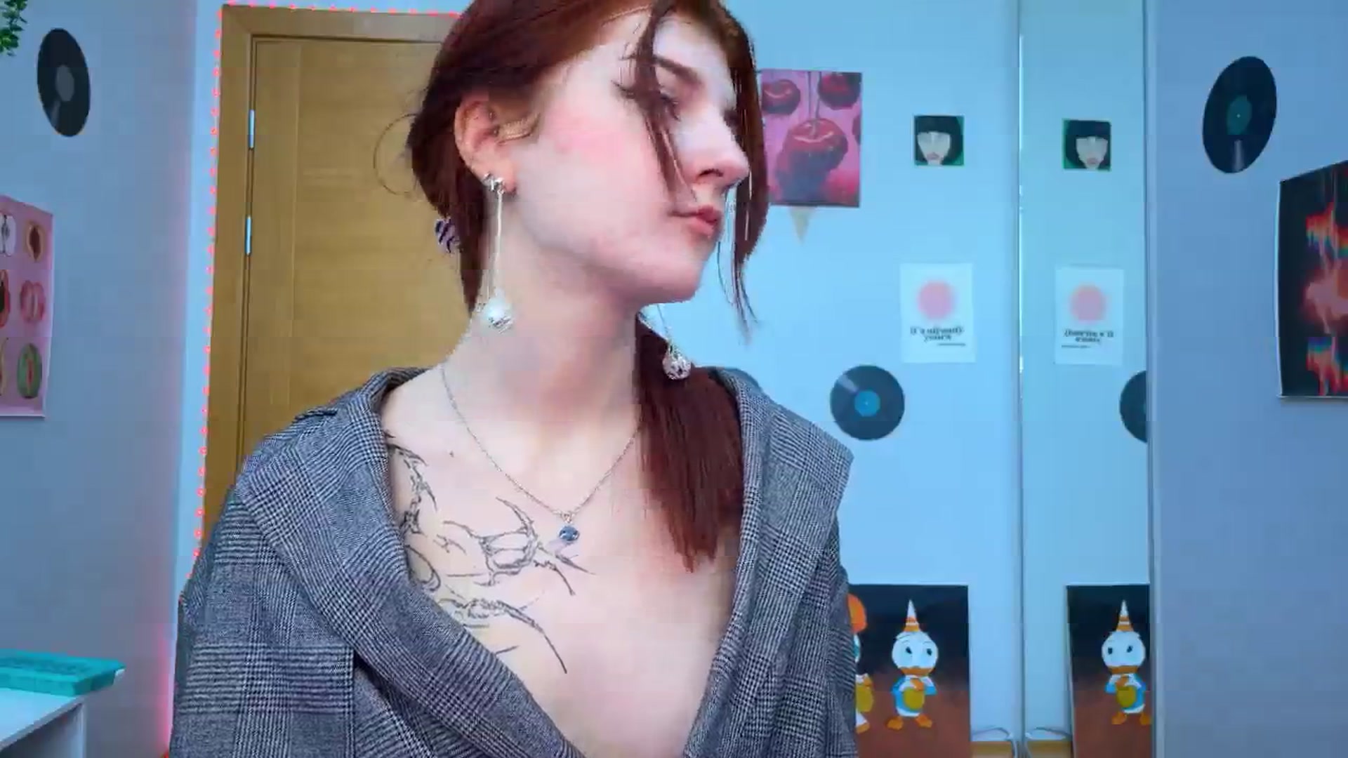 Gallery image thumbnail from BellaCute__'s myfreecams stream on, 12/04/2024, 09:07 image 2 of 20
