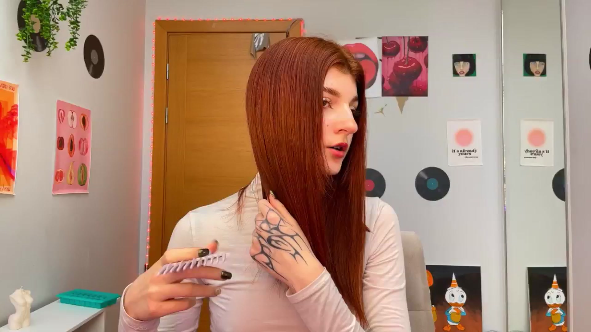 Gallery image thumbnail from BellaCute__'s myfreecams stream on, 12/05/2024, 09:20 image 6 of 20