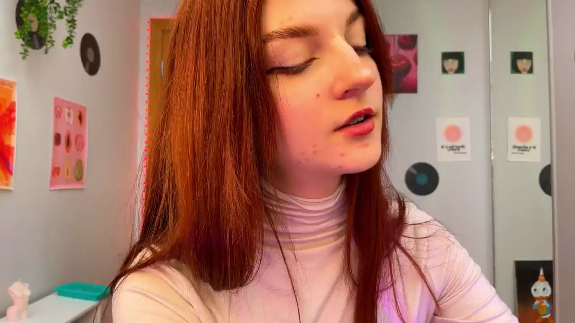 Gallery image thumbnail from BellaCute__'s myfreecams stream on, 12/05/2024, 09:20 image 2 of 20