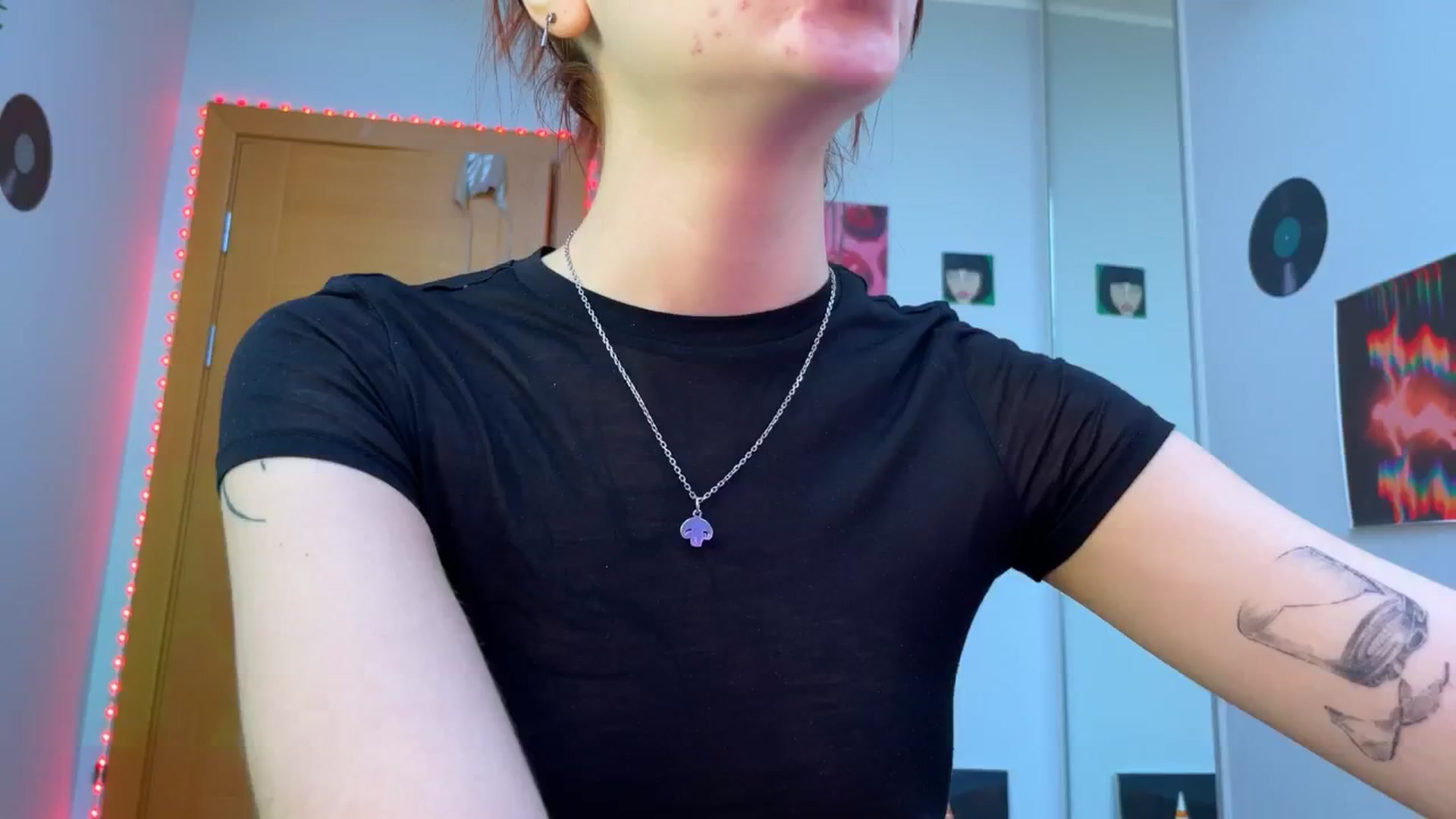Gallery image thumbnail from BellaCute__'s myfreecams stream on, 12/09/2024, 07:56 image 16 of 20