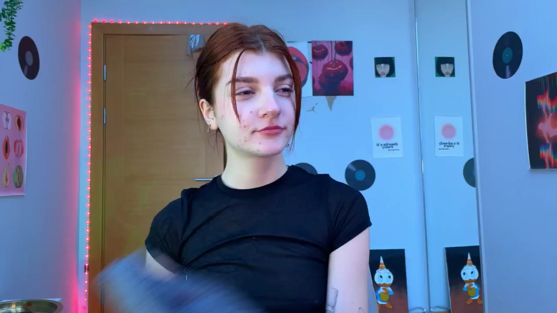 Gallery image thumbnail from BellaCute__'s myfreecams stream on, 12/09/2024, 07:56 image 4 of 20