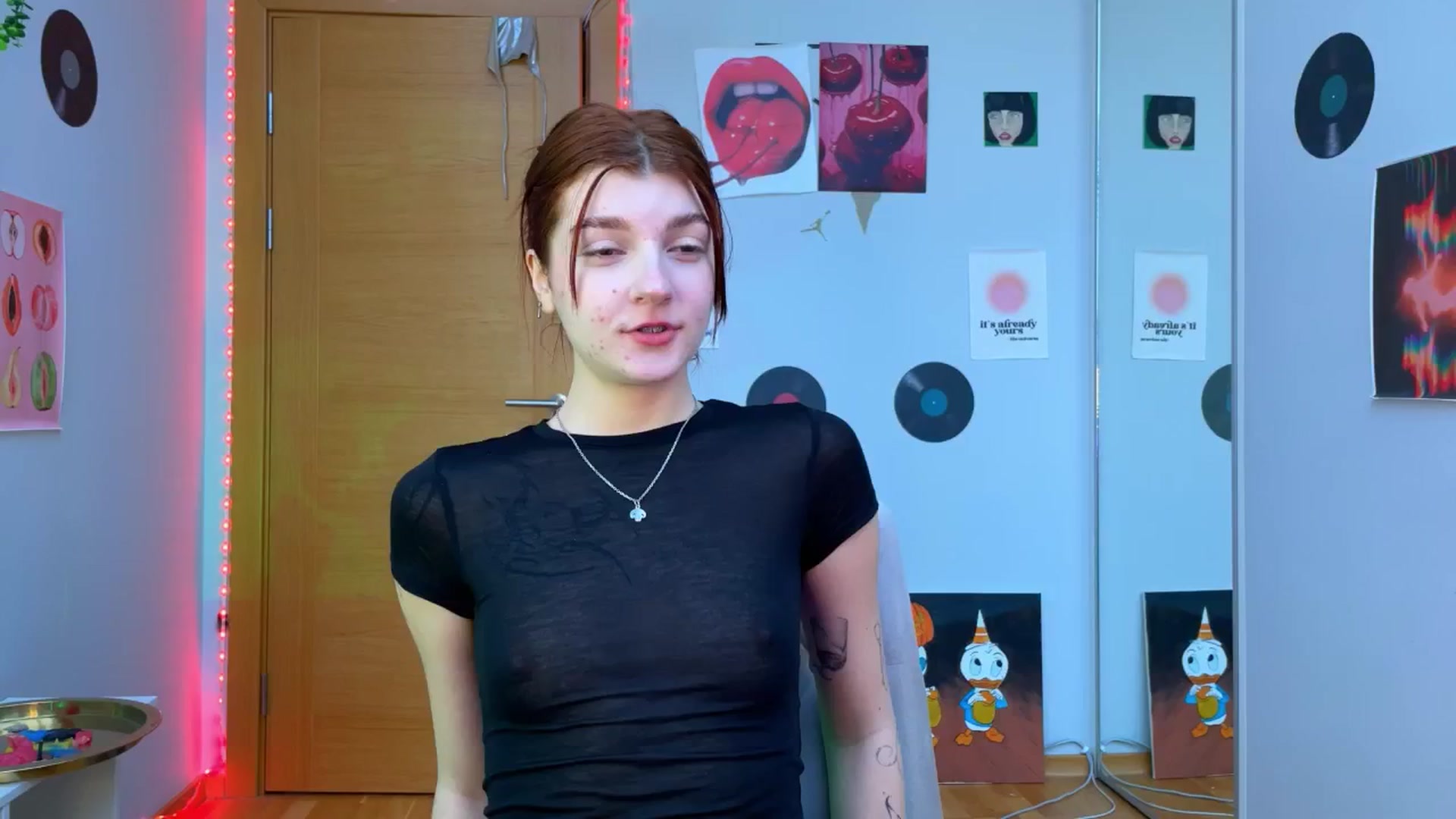 Gallery image thumbnail from BellaCute__'s myfreecams stream on, 12/09/2024, 07:56 image 12 of 20