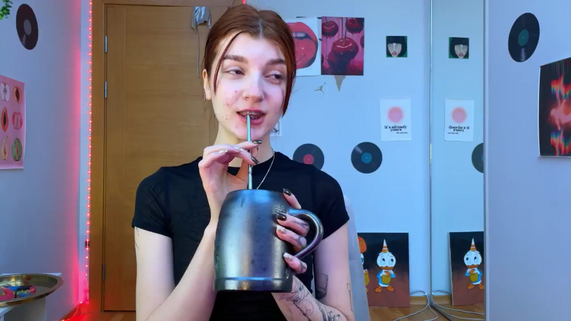 Gallery image thumbnail from BellaCute__'s myfreecams stream on, 12/09/2024, 07:56 image 10 of 20