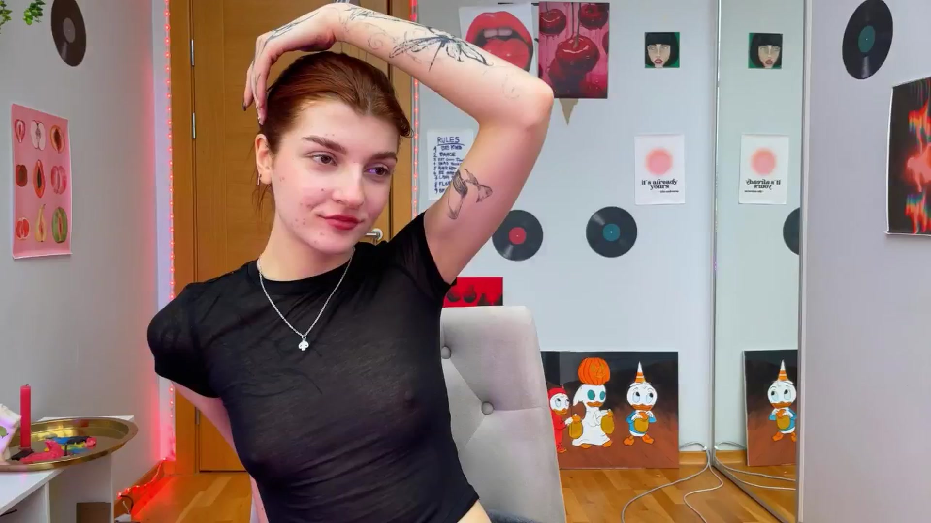 Gallery image thumbnail from BellaCute__'s myfreecams stream on, 12/09/2024, 08:49 image 11 of 20