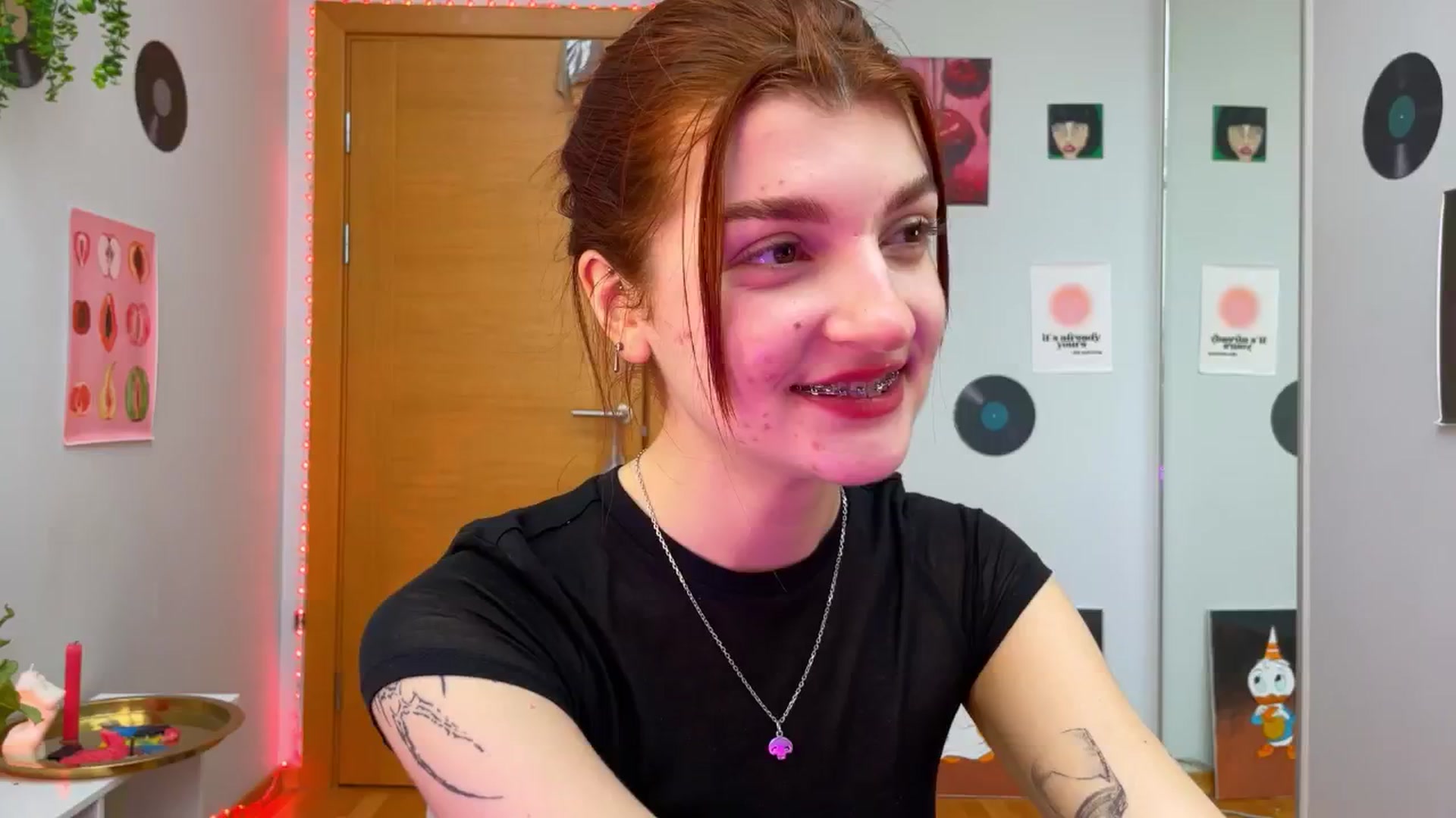 Gallery image thumbnail from BellaCute__'s myfreecams stream on, 12/09/2024, 08:49 image 9 of 20