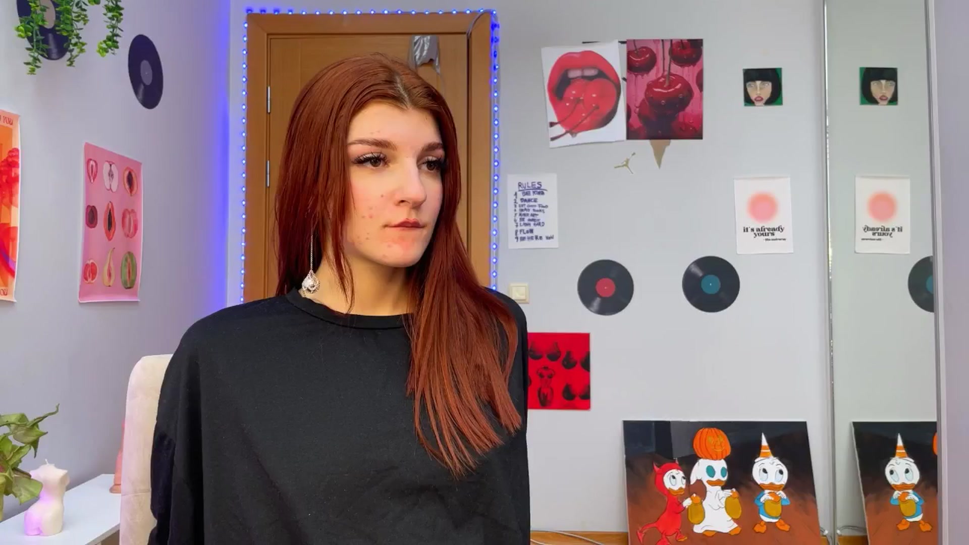 Gallery image thumbnail from BellaCute__'s myfreecams stream on, 12/12/2024, 10:48 image 6 of 20