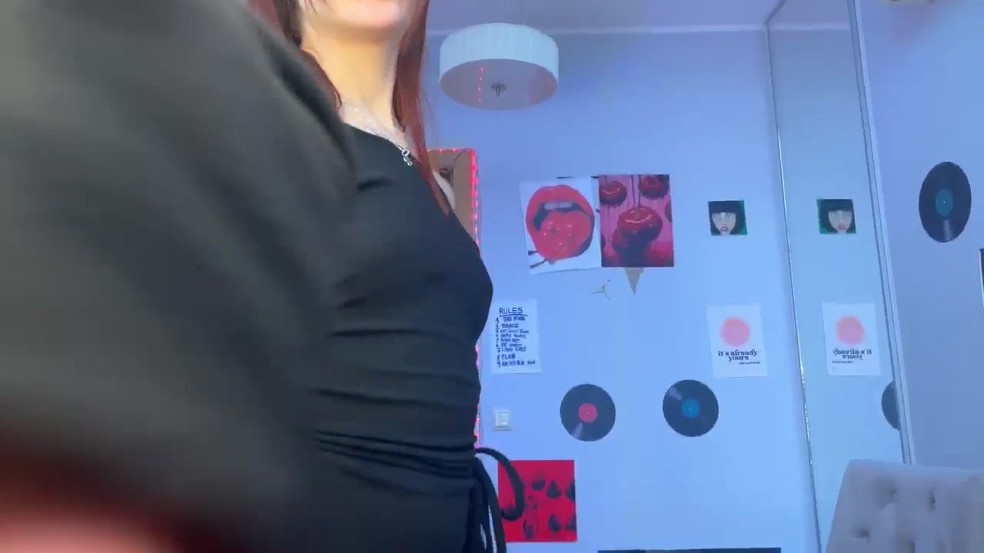 Gallery image thumbnail from BellaCute__'s myfreecams stream on, 12/18/2024, 09:44 image 3 of 20