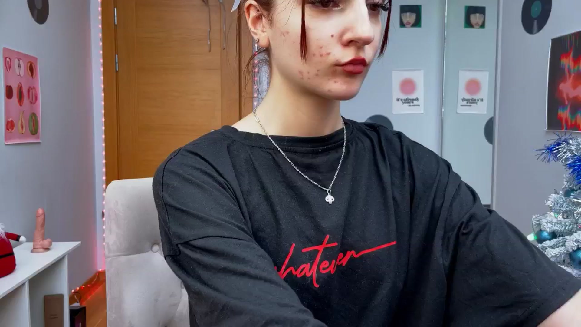 Gallery image thumbnail from BellaCute__'s myfreecams stream on, 12/19/2024, 12:06 image 5 of 20