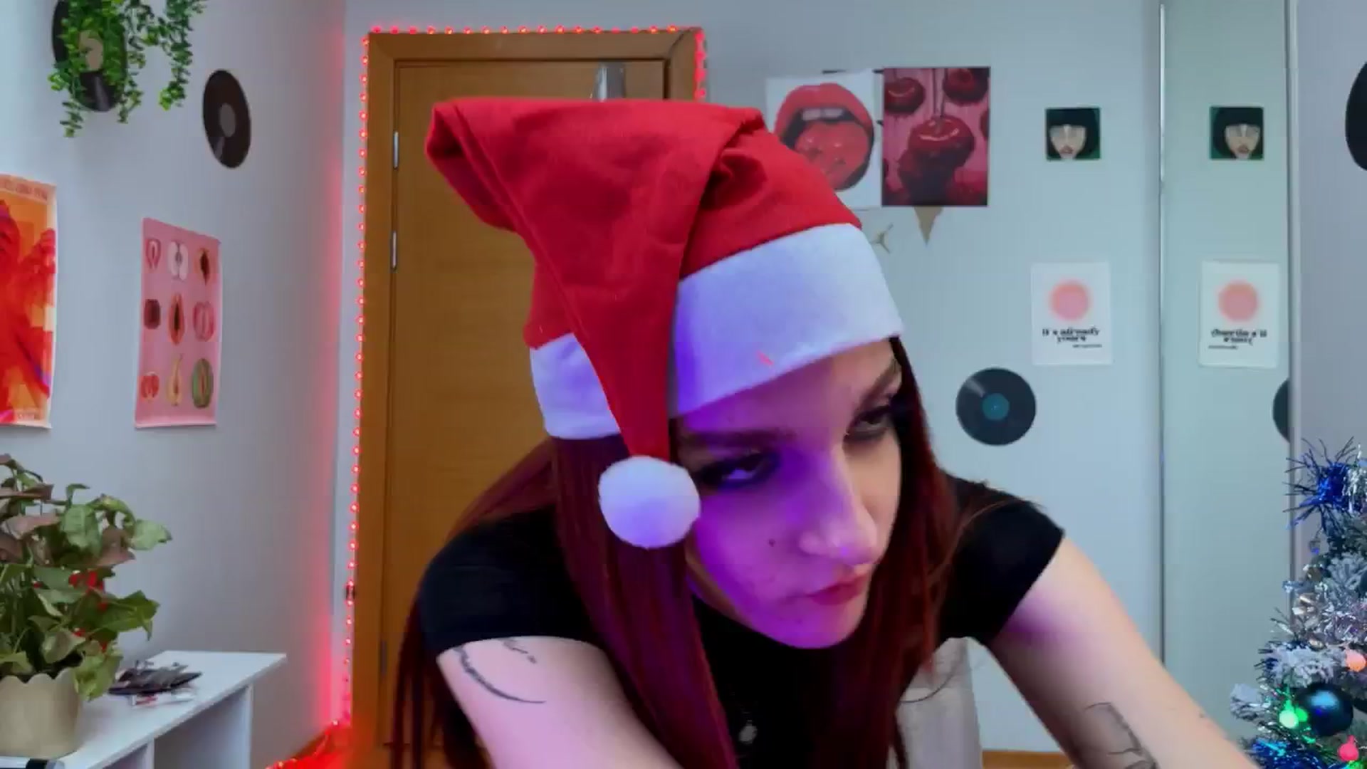 Gallery image thumbnail from BellaCute__'s myfreecams stream on, 12/23/2024, 12:20 image 6 of 20