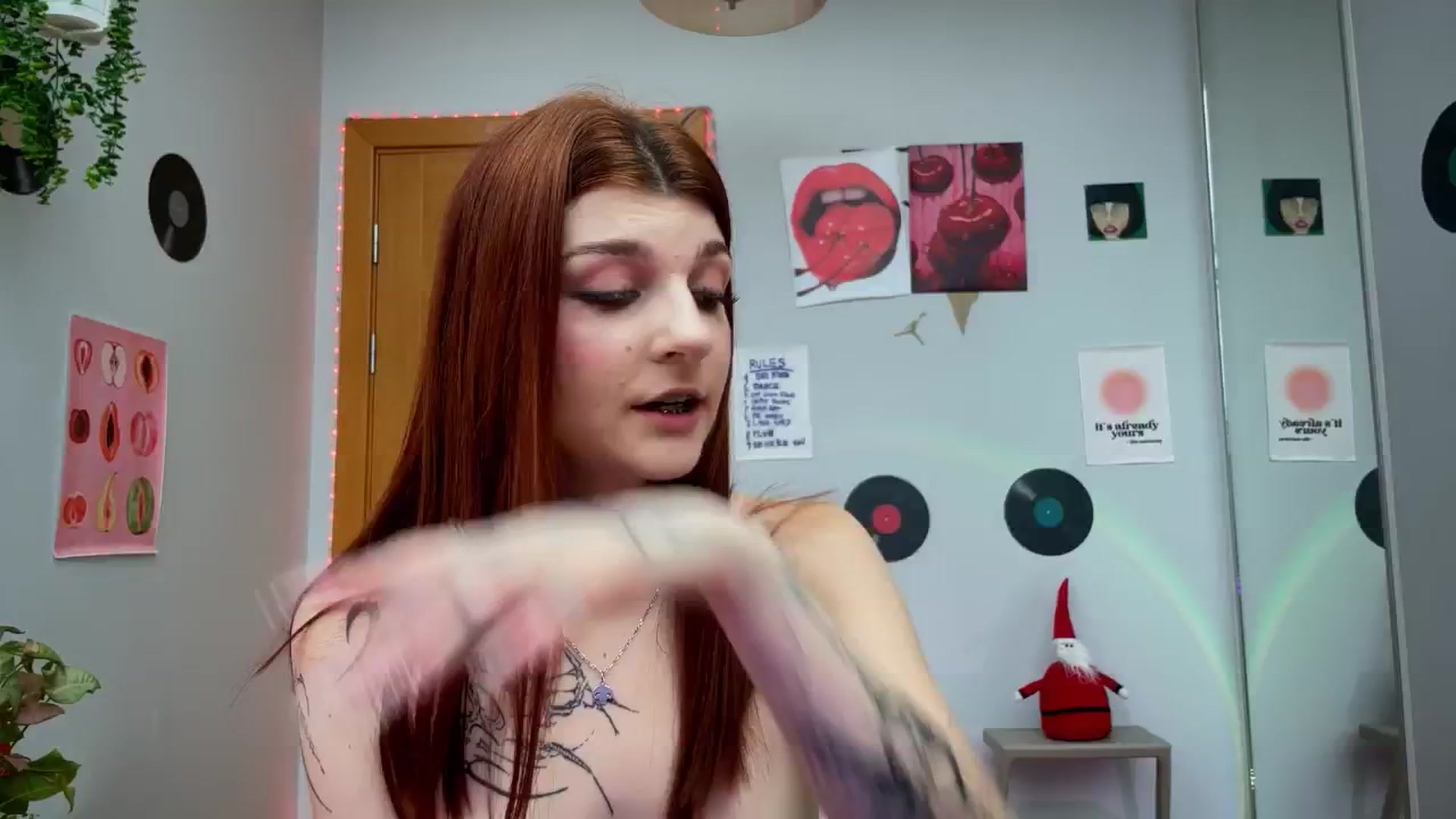Gallery image thumbnail from BellaCute__'s myfreecams stream on, 12/26/2024, 11:06 image 14 of 20