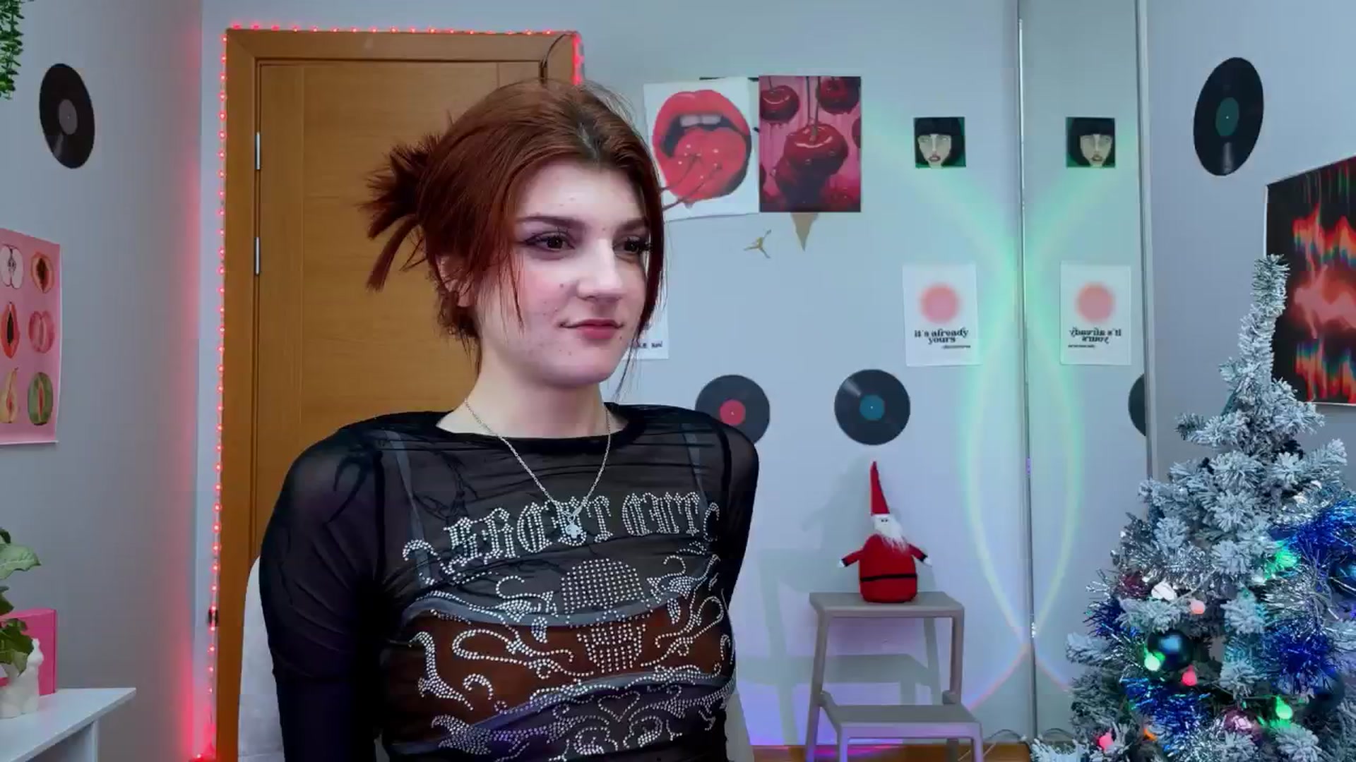Gallery image thumbnail from BellaCute__'s myfreecams stream on, 12/27/2024, 09:29 image 2 of 20