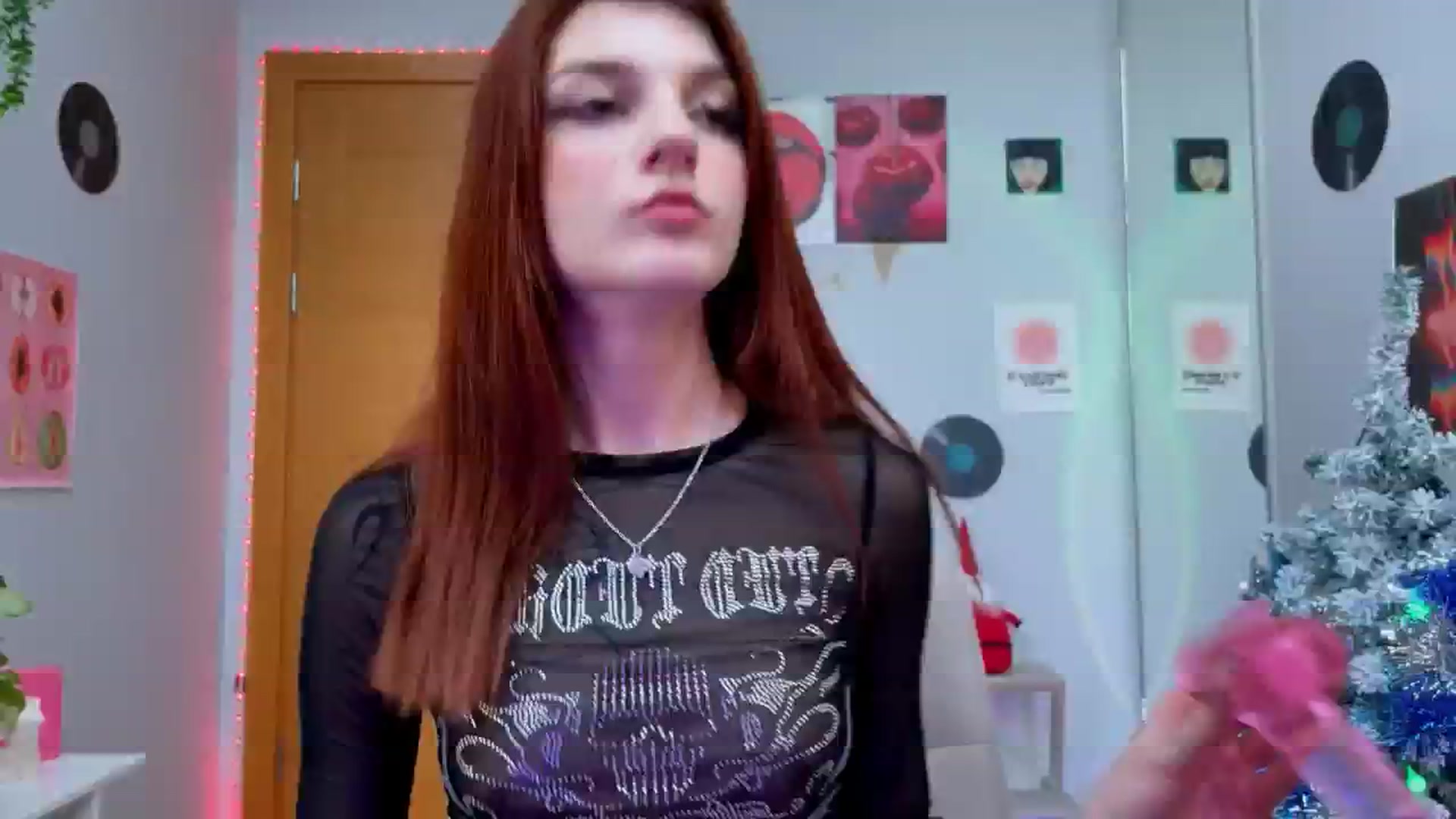 Gallery image thumbnail from BellaCute__'s myfreecams stream on, 12/27/2024, 12:18 image 3 of 20