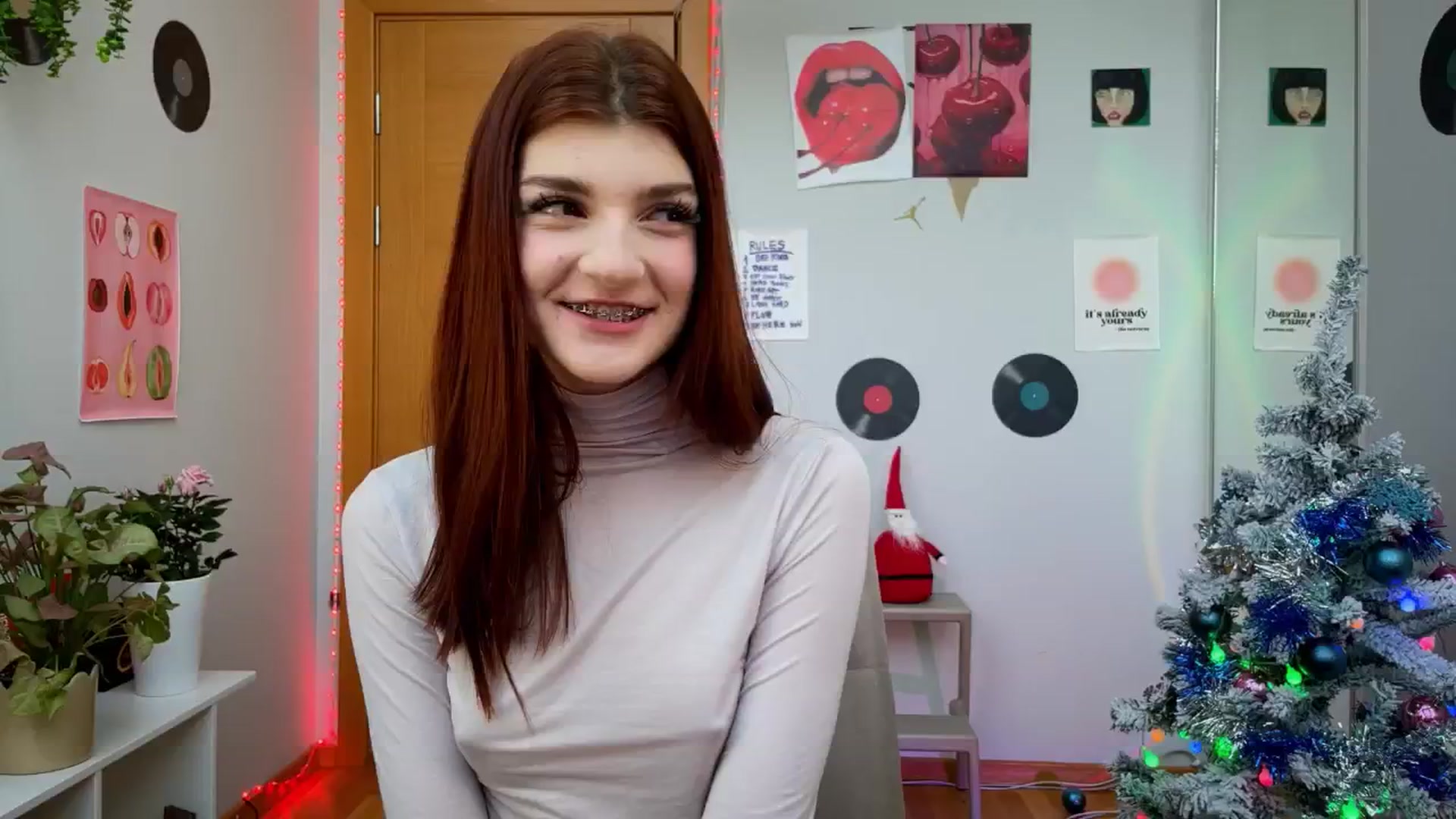 Gallery image thumbnail from BellaCute__'s myfreecams stream on, 12/31/2024, 08:31 image 3 of 20